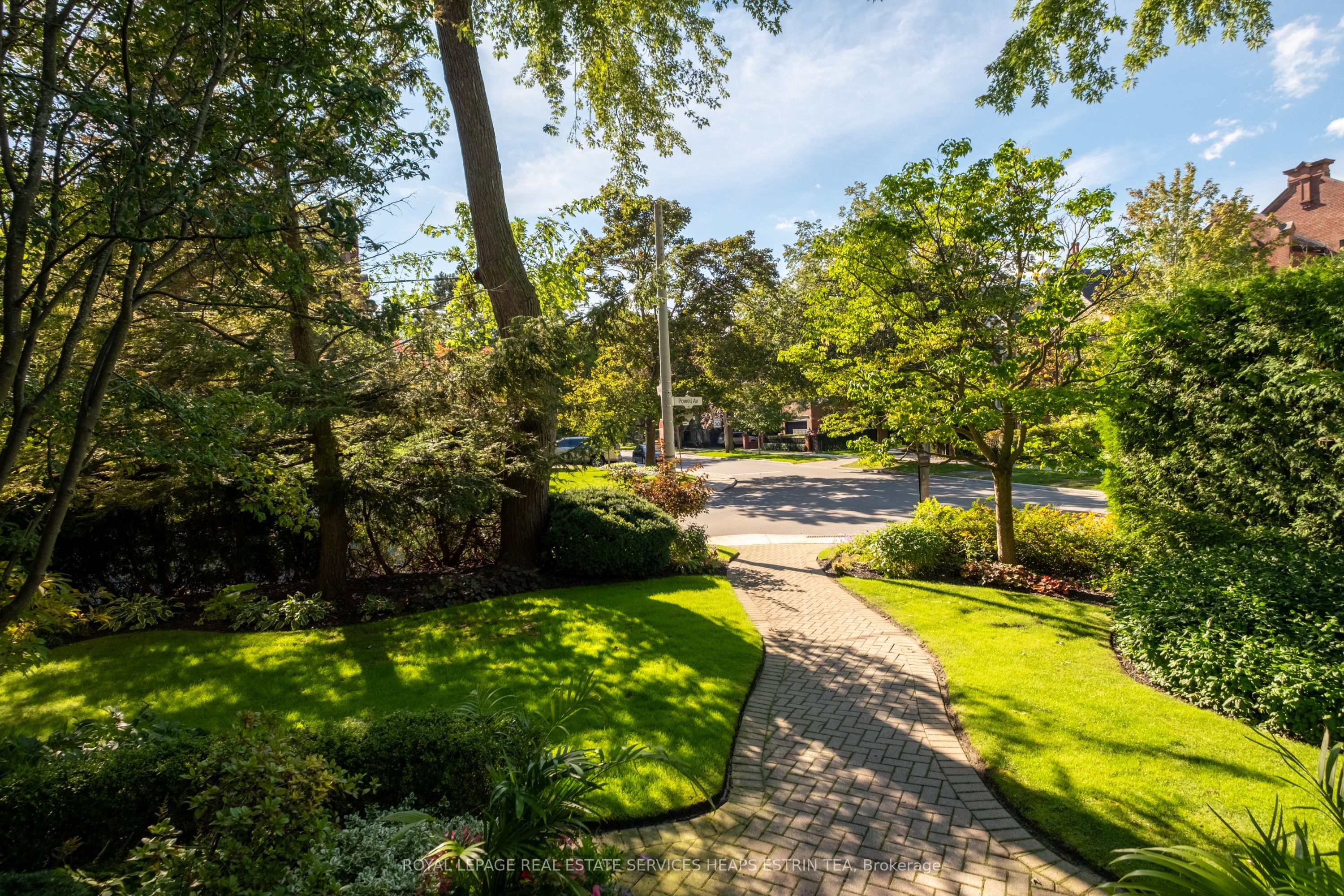 43 Maple Avenue, Toronto, ON M4W 2T9 photo 4