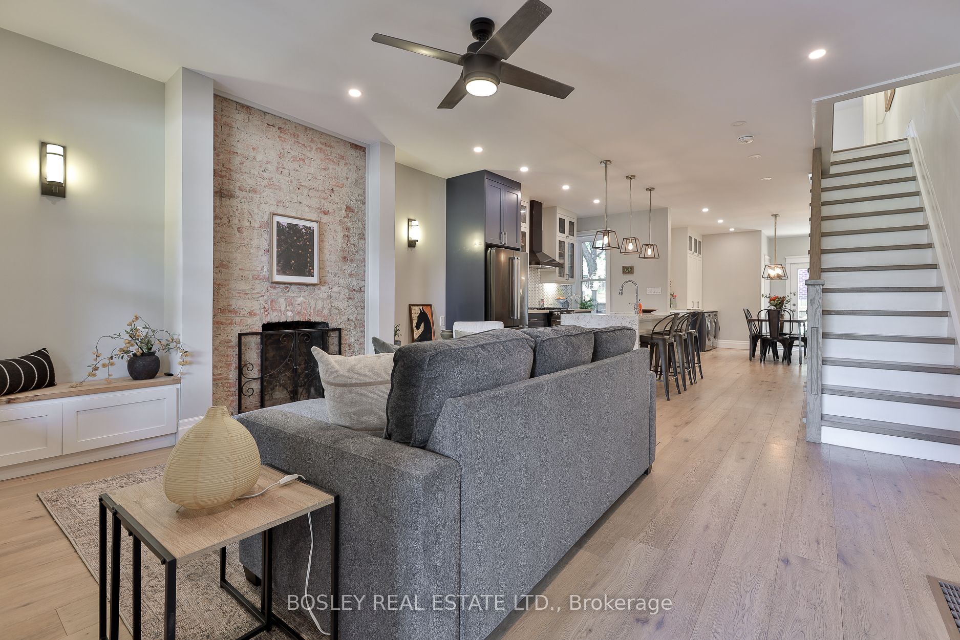 316 Brock Avenue, Toronto, ON M6K 2M4 photo 3