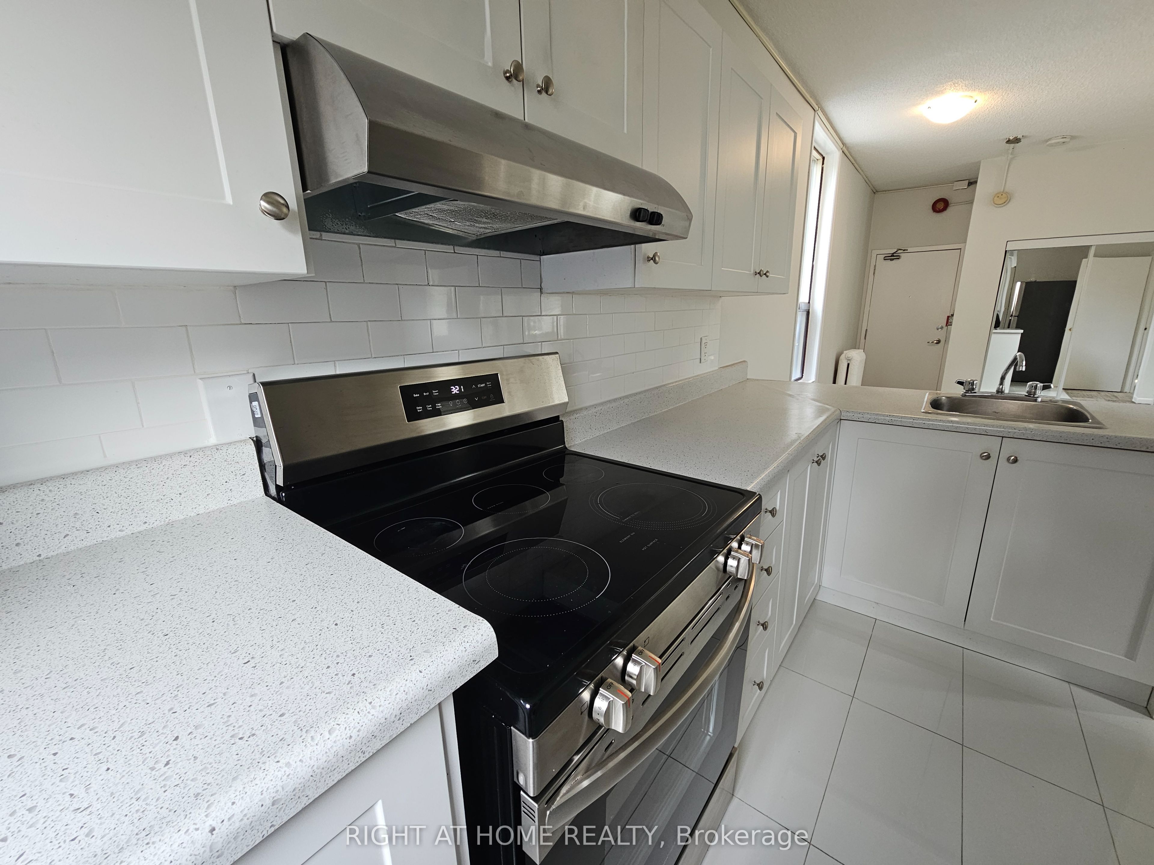 505 Church Street 302, Toronto, ON M4Y 1H2 photo 5