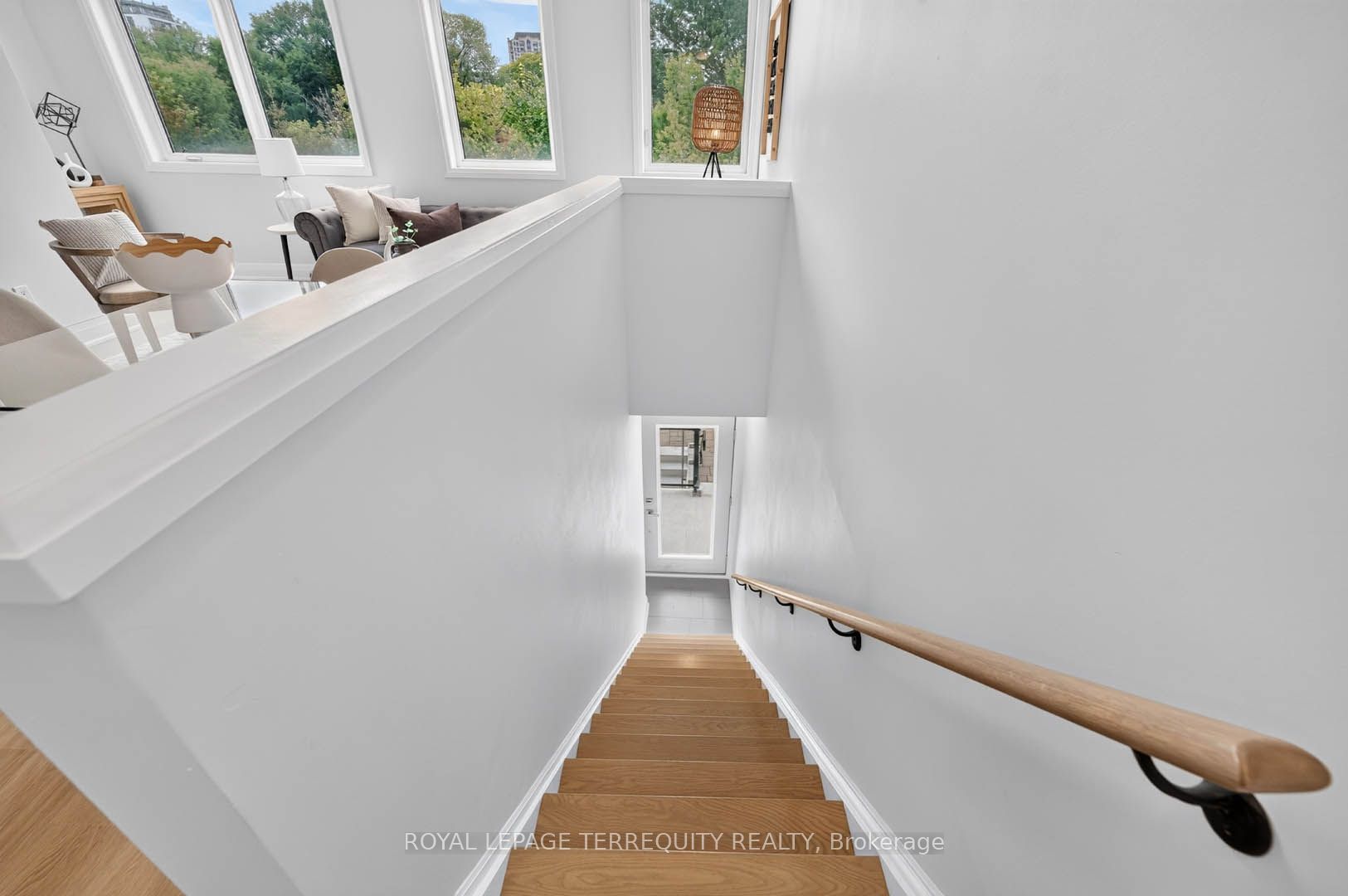 780 Sheppard Avenue E 16, Toronto, ON M2K 0E8 photo 3