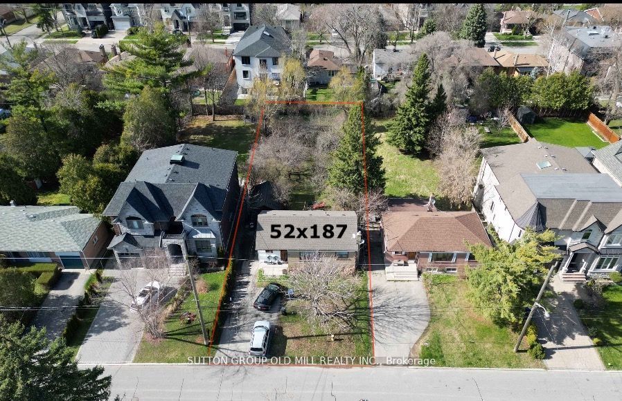 96 Caines Avenue, Toronto, ON M2R 2L3 photo 2