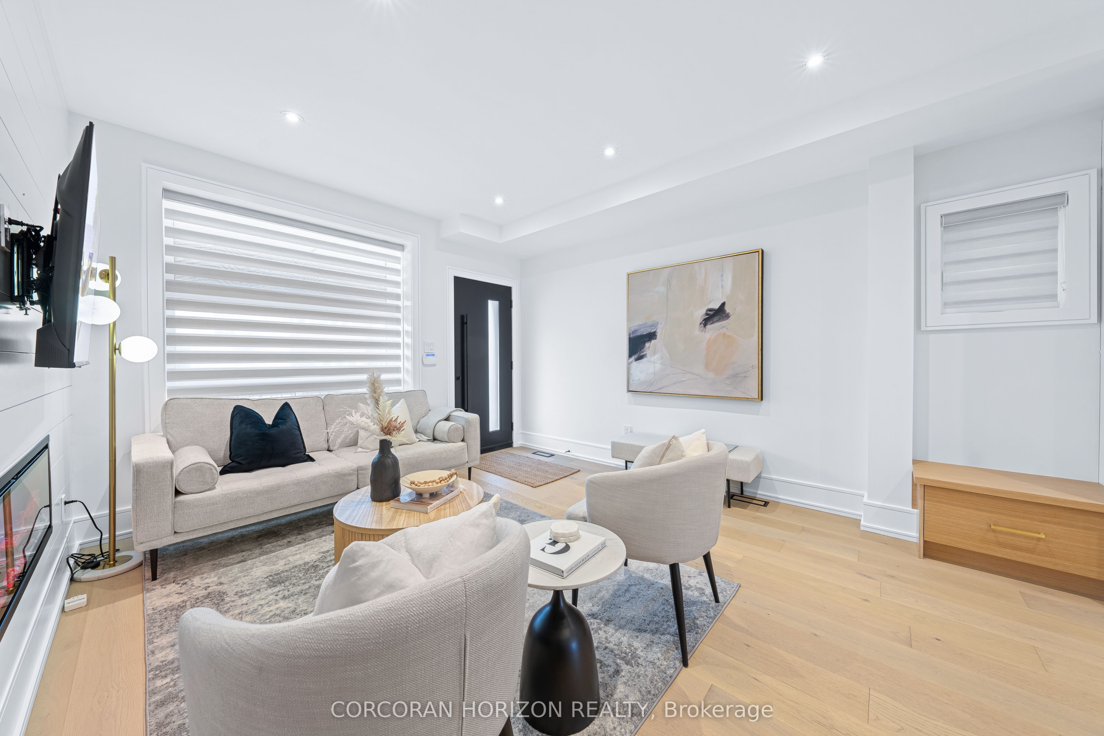225 Christie Street, Toronto, ON M6G 3B5 photo 5