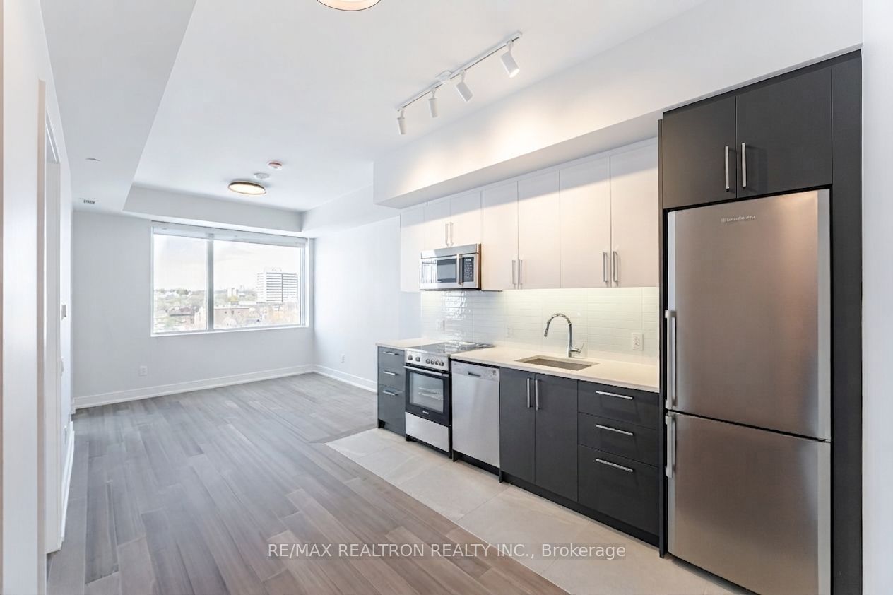 664 Spadina Avenue 904, Toronto, ON M5S 2H7 photo 2