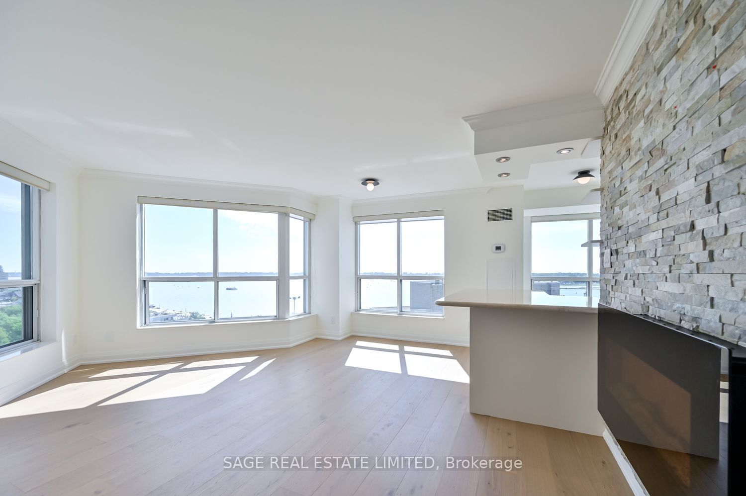 410 Queens Quay W 1114, Toronto, ON M5V 3T1 photo 4