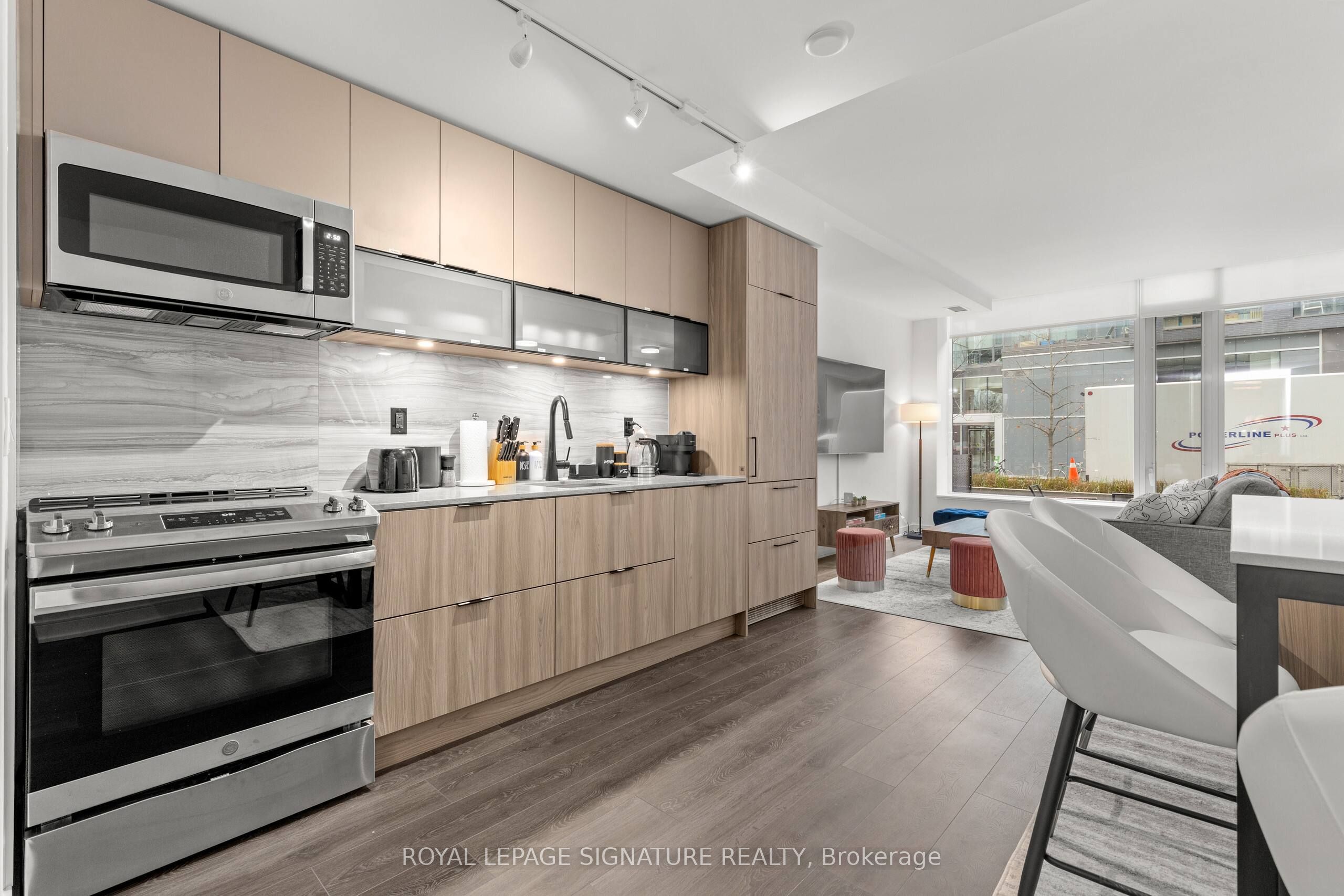 180 Mill Street S-126, Toronto, ON M5A 0V7 photo 4