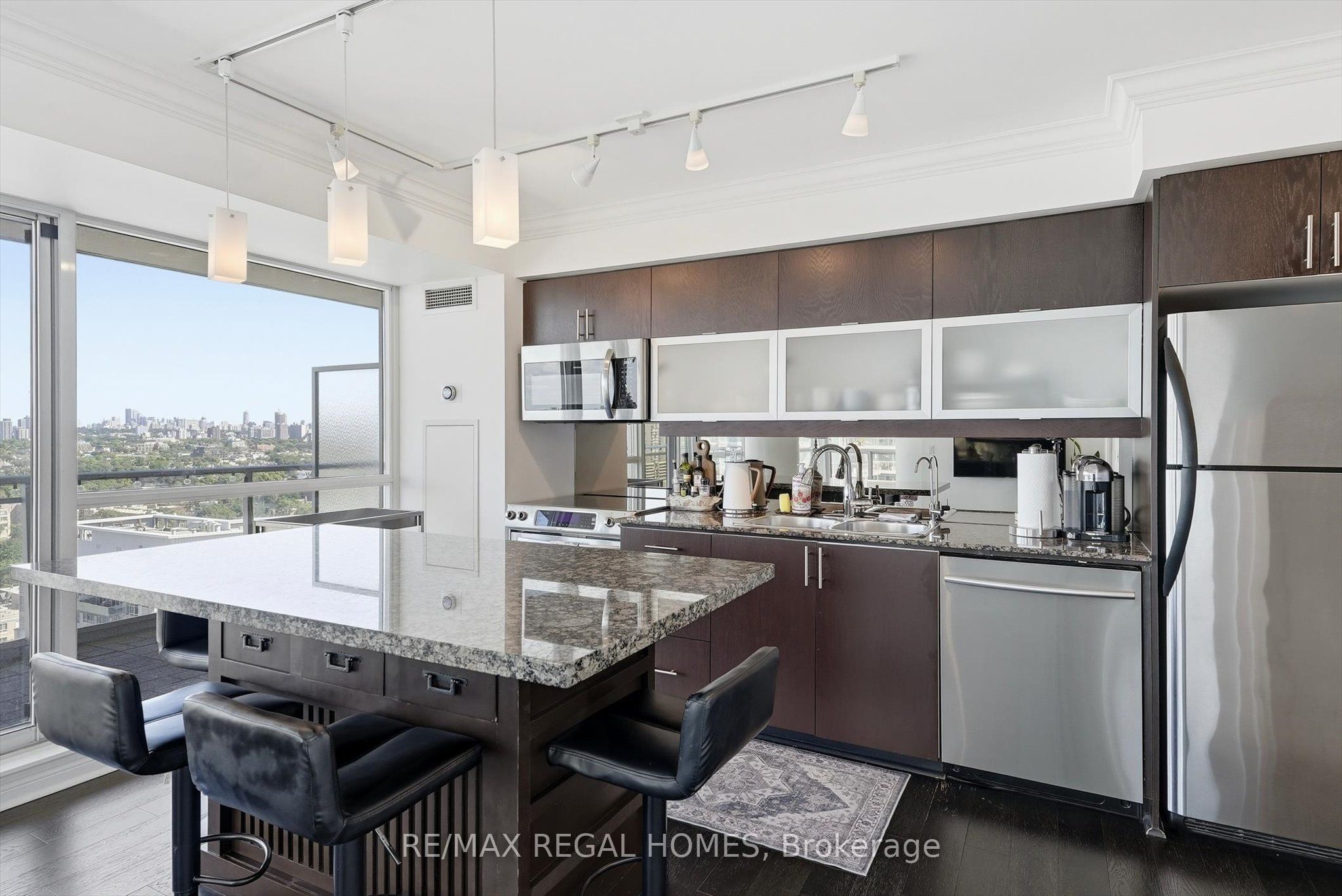 80 Western Battery Road 2304, Toronto, ON M6K 3S1 photo 5