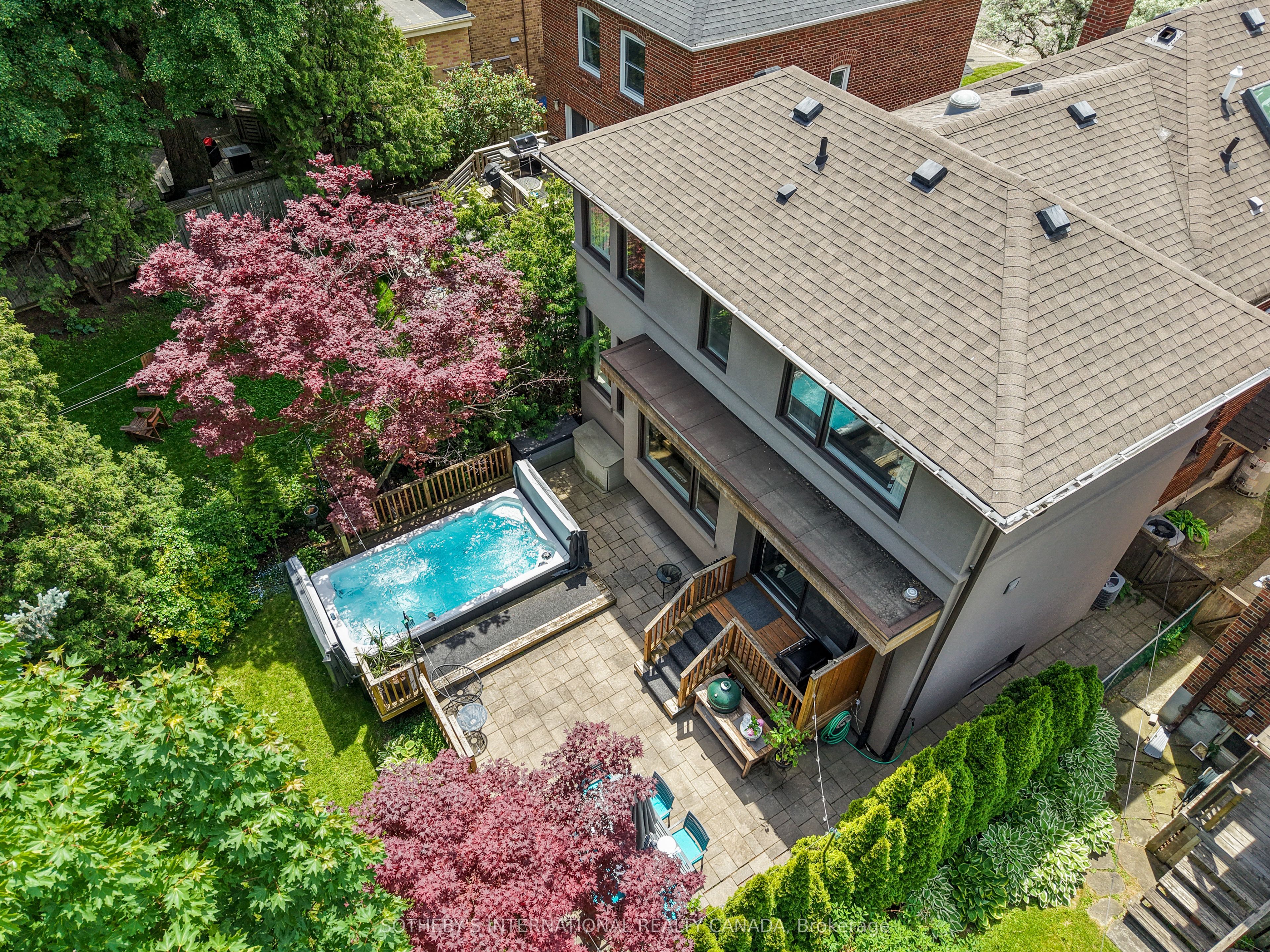 35 Belgrave Avenue, Toronto, ON M5M 3S9 photo 2