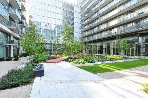 90 Stadium Road 1102, Toronto, ON M5V 3W5 photo 2