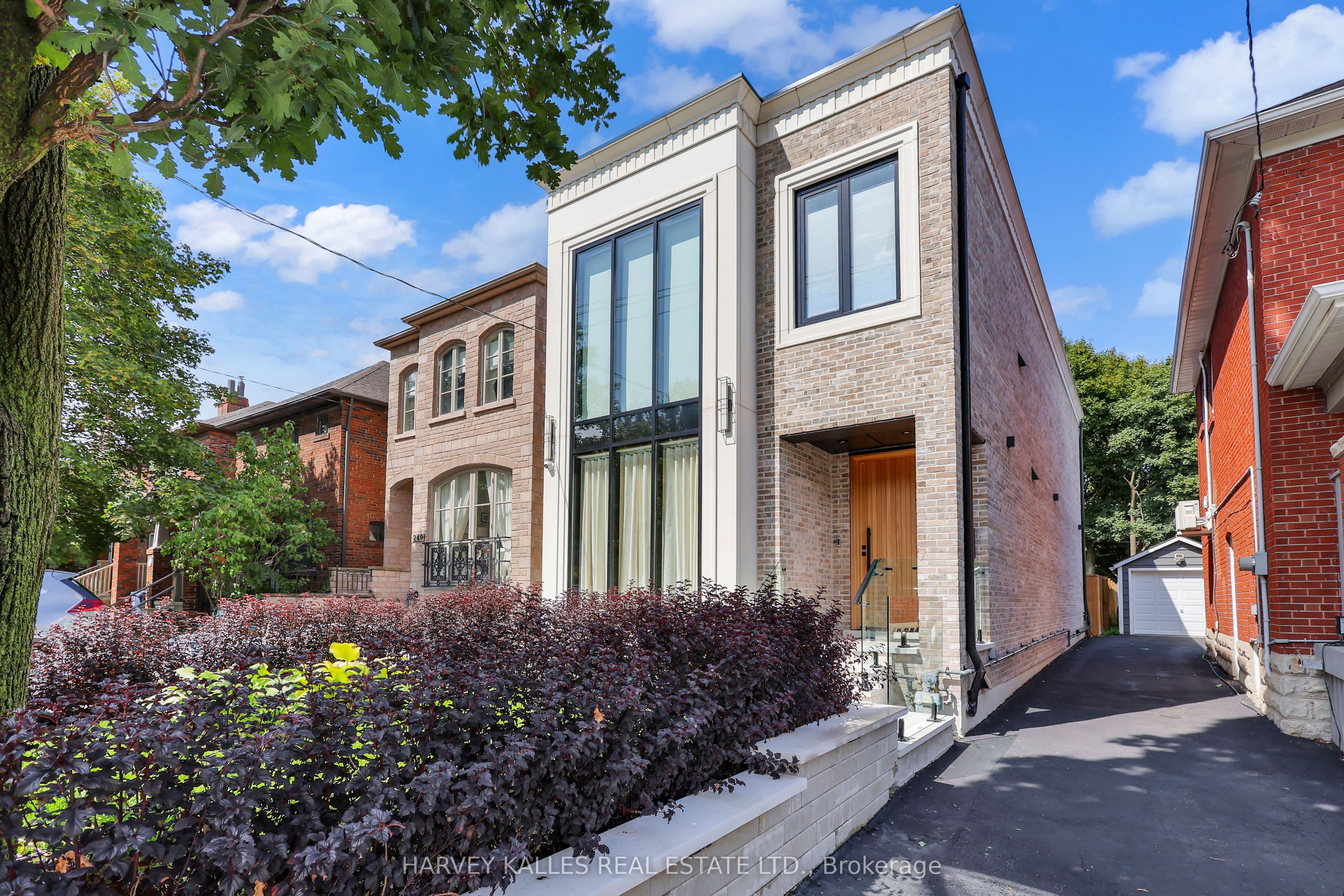 238 Melrose Avenue, Toronto, ON M5M 1Z1 photo 3