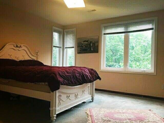 355 Patricia Avenue, Toronto, ON M2R 2M8 photo 5