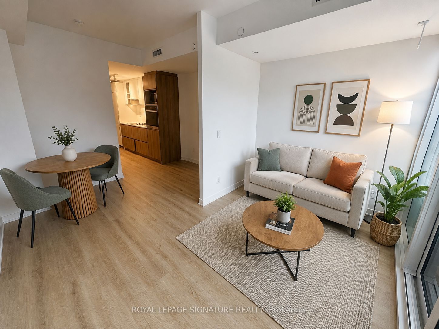 319 Jarvis Street 1609, Toronto, ON M5B 0C8 photo 2