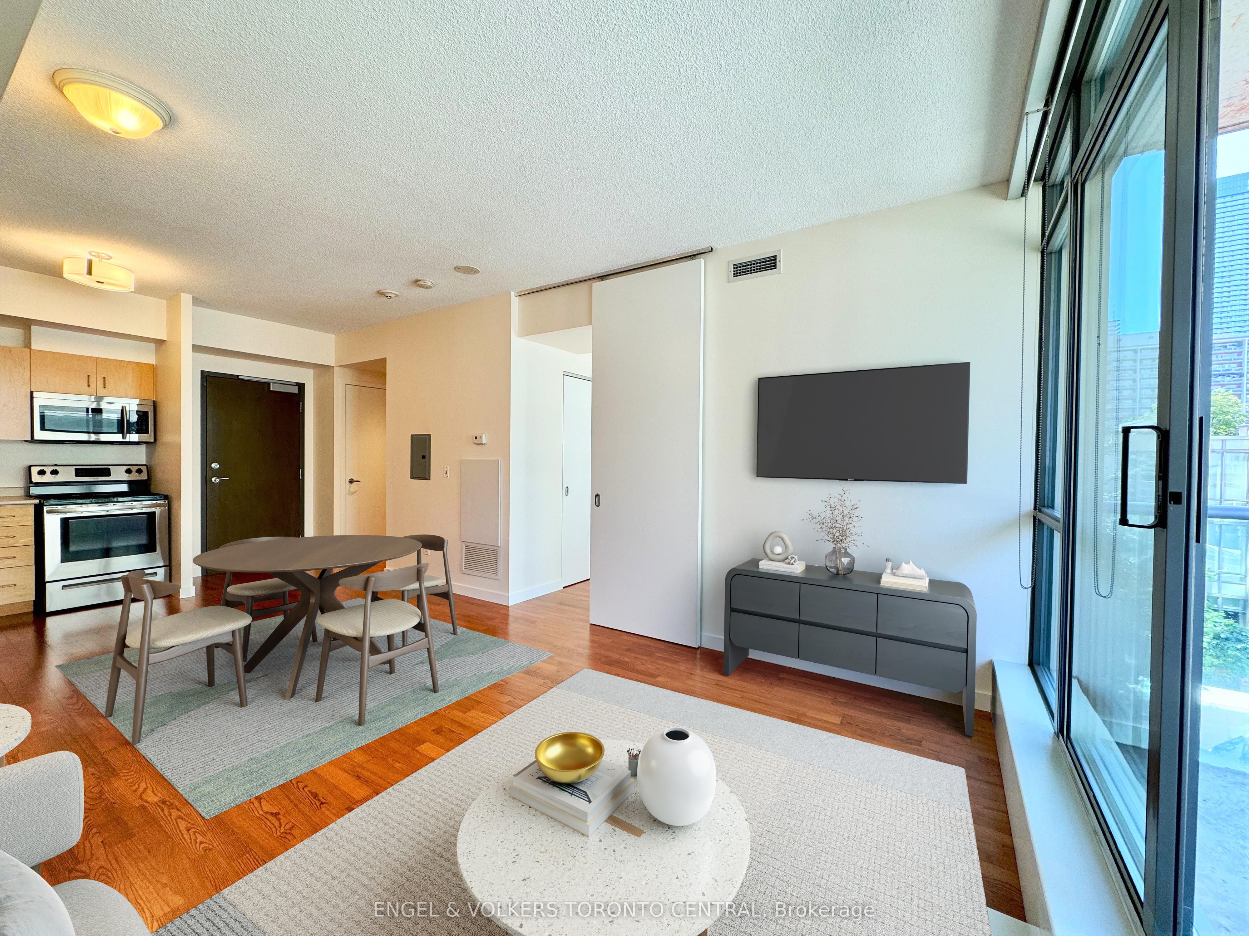 281 Mutual Street 306, Toronto, ON M4Y 3C4 photo 5