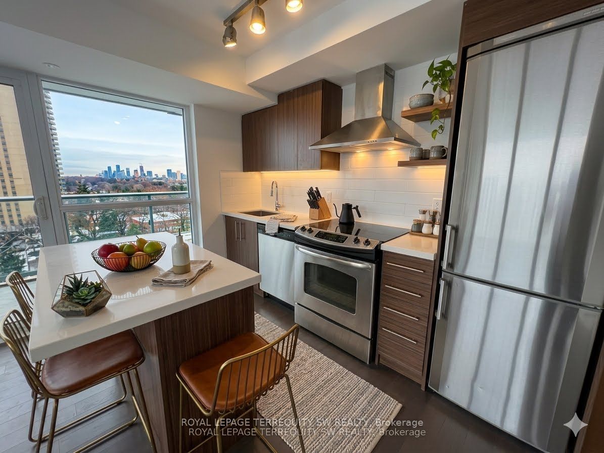 58 Orchard View Boulevard 902, Toronto, ON M4R 0A2 photo 3