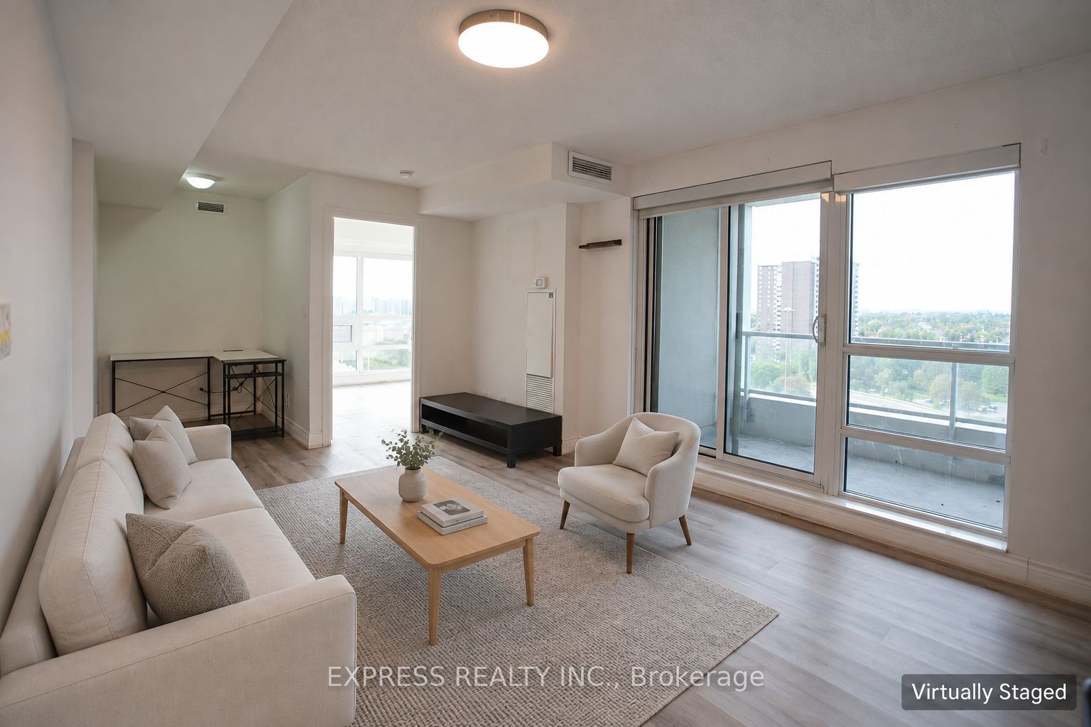 2015 Sheppard Avenue E 1105, Toronto, ON M2J 0B3 photo 3