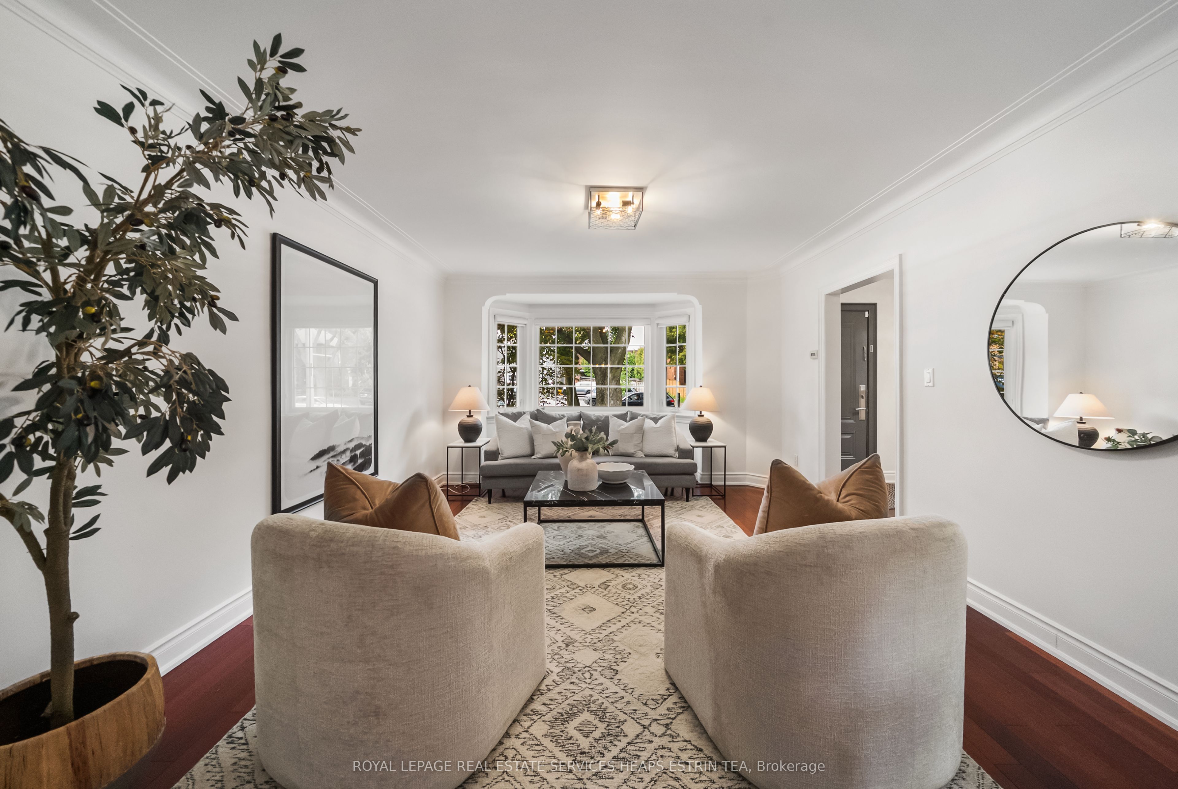 15 Mcrae Drive, Toronto, ON M4G 1S1 photo 5