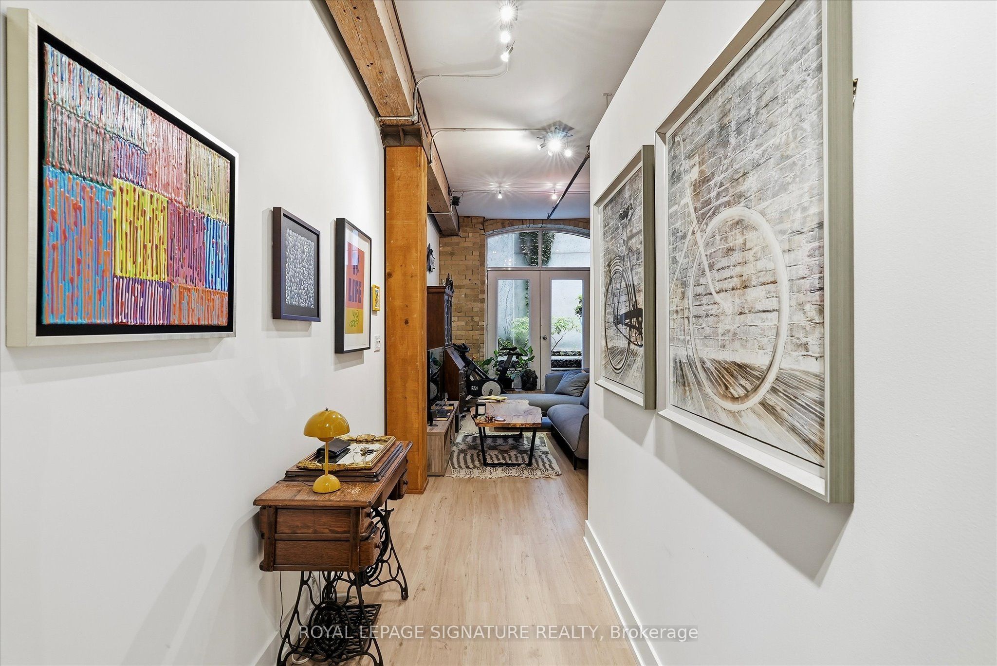 383 Adelaide Street E 103, Toronto, ON M5A 1N3 photo 3