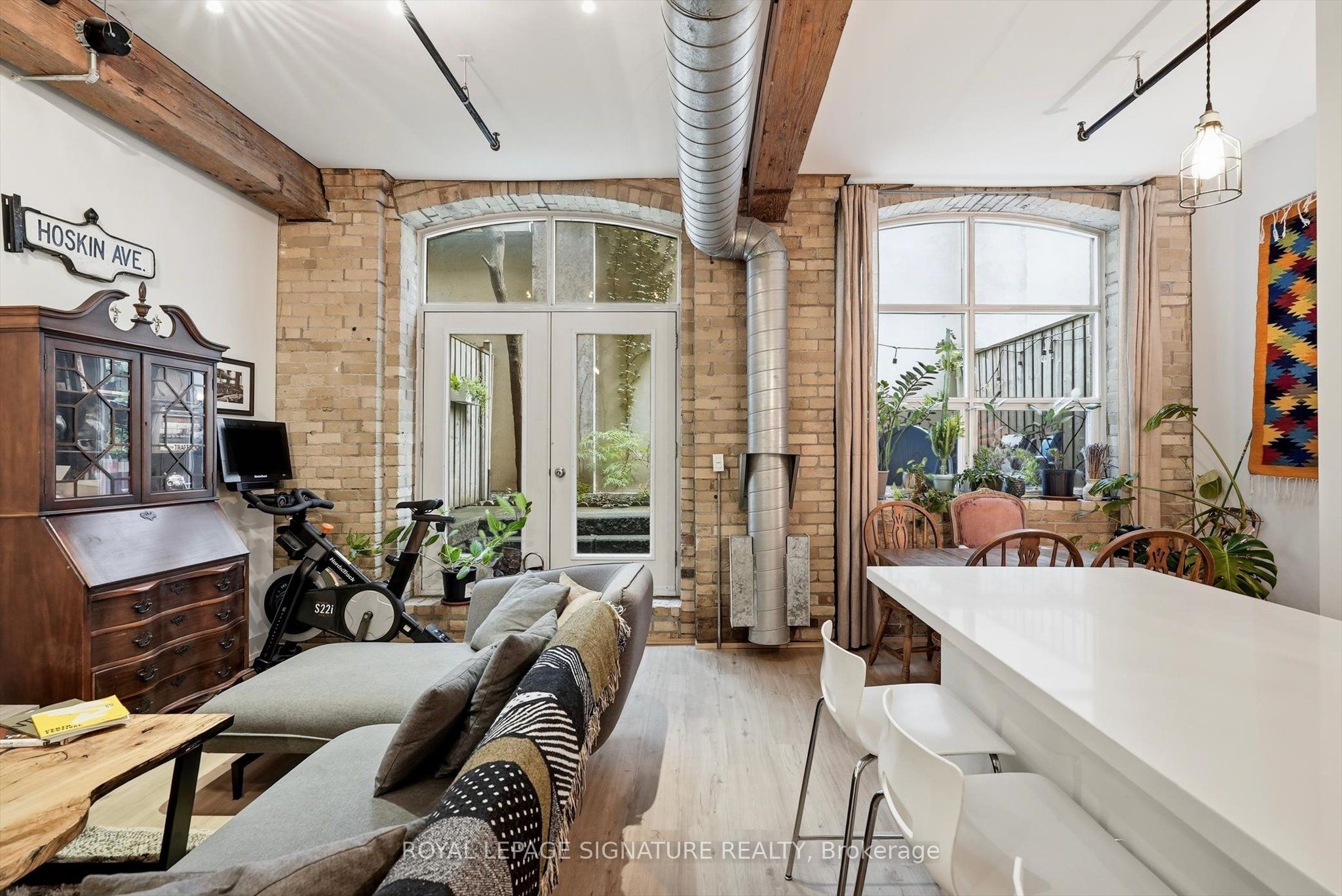 383 Adelaide Street E 103, Toronto, ON M5A 1N3 photo 4