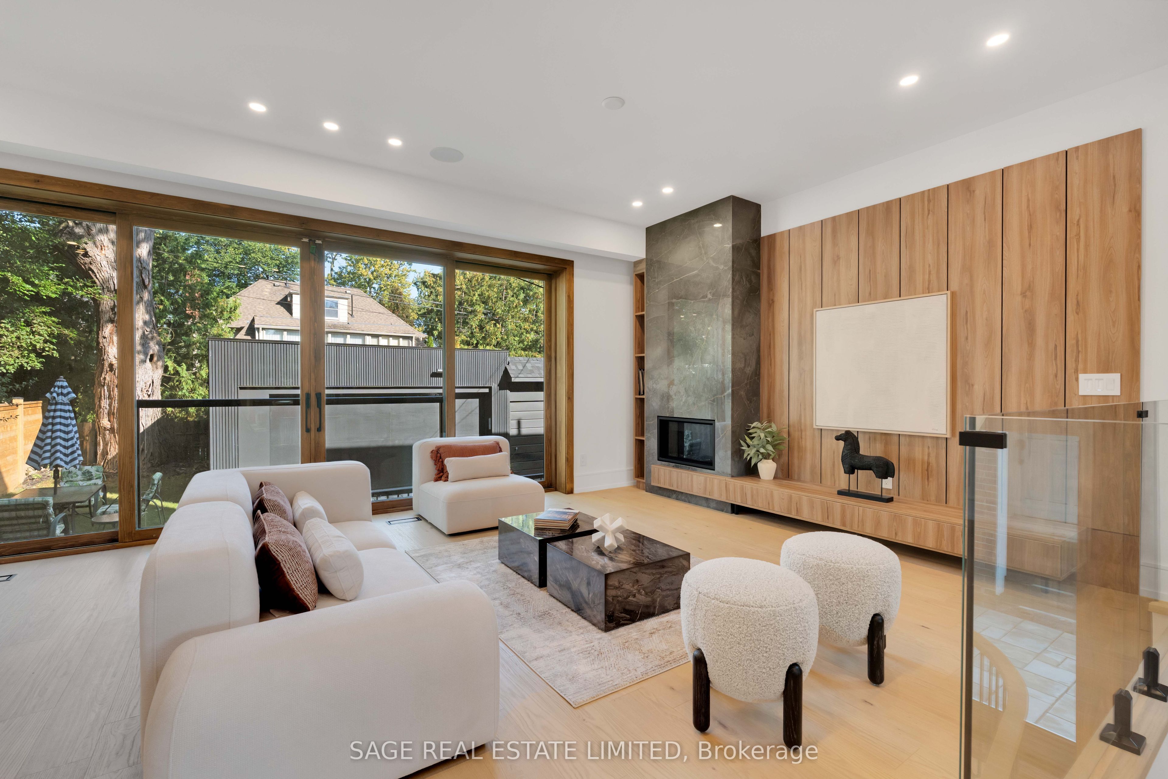 50 Glen Echo Road, Toronto, ON M4N 2E3 photo 3