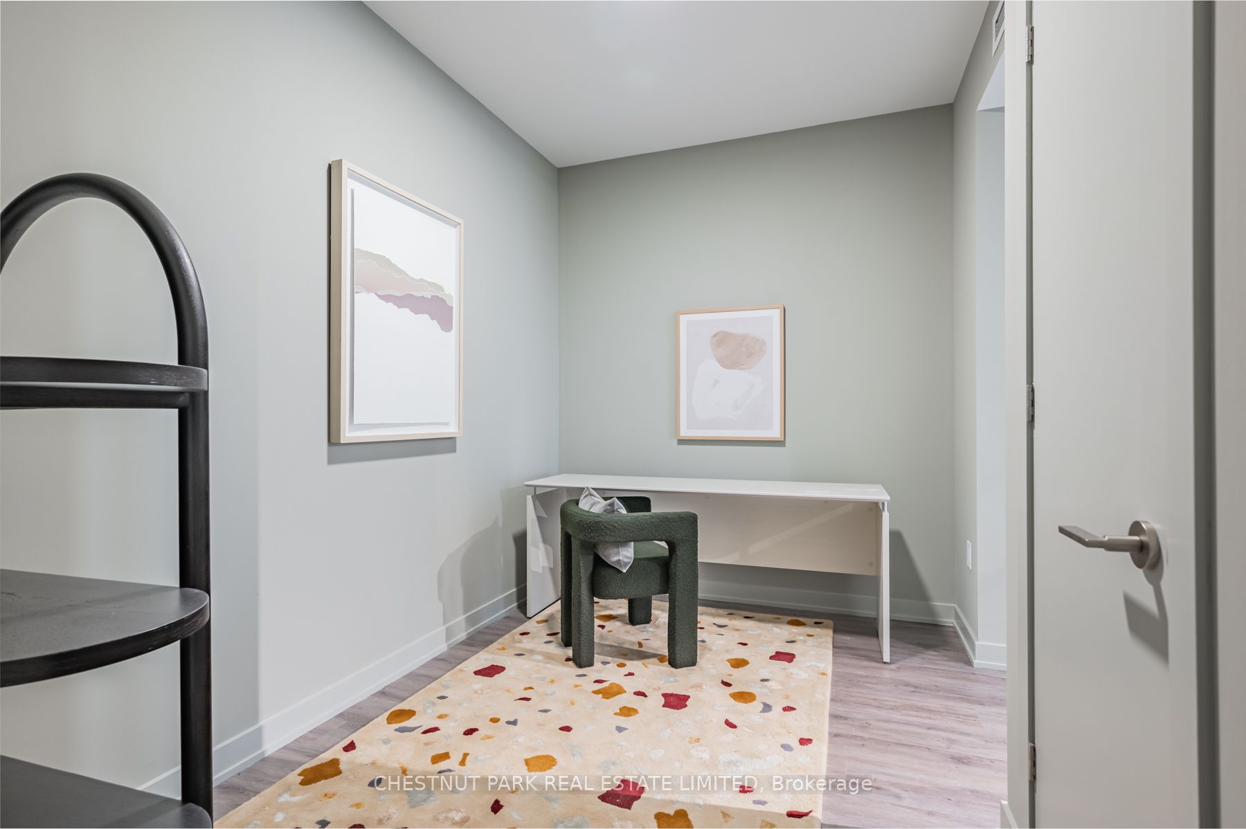 9 Tecumseth Street 821, Toronto, ON M5V 0S5 photo 3