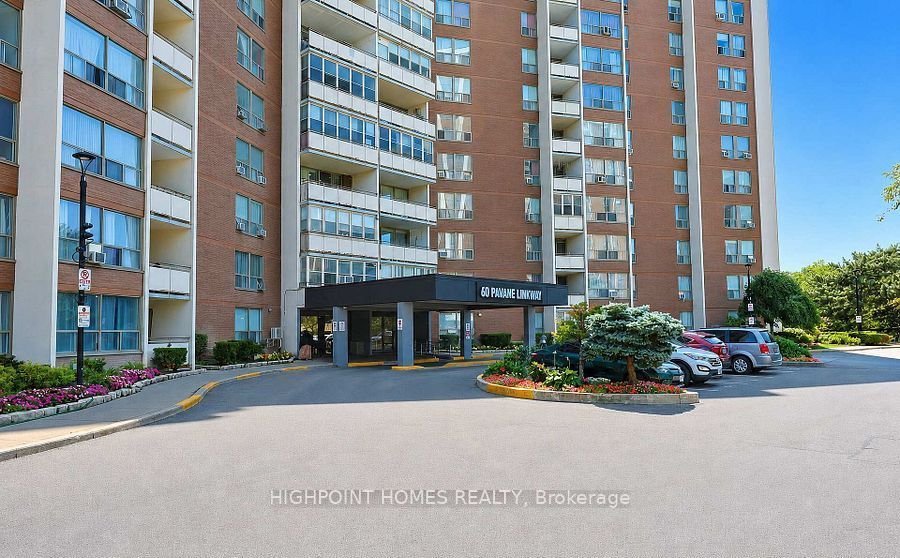 60 Pavane Linkway Way 301, Toronto, ON M3C 1A1 photo 4