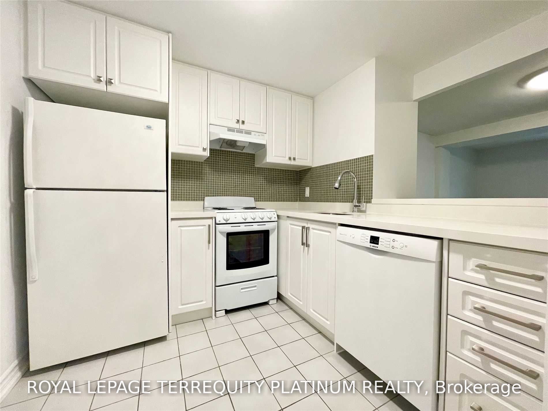 88 Charles Street E #209, Toronto, ON M4Y 2W7 photo 5