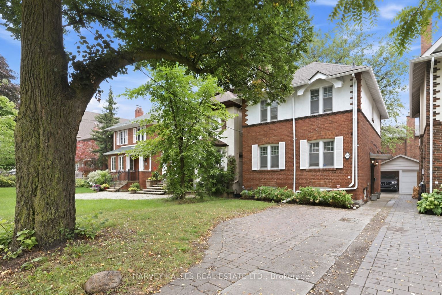 231 Glengrove Avenue W, Toronto, ON M4R 1P4 photo 2