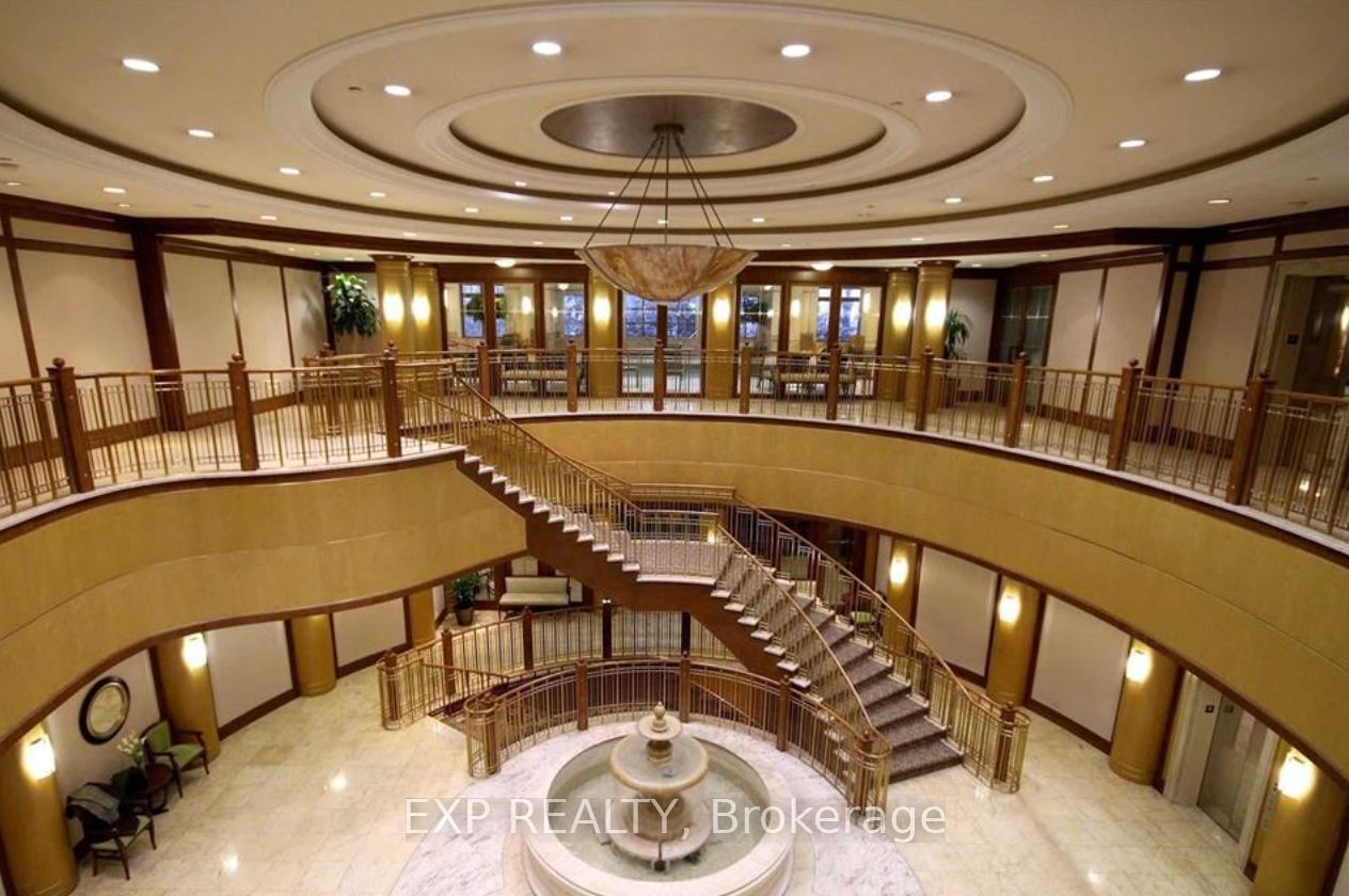 78 Harrison Garden Boulevard 1001, Toronto, ON M2N 7E2 photo 2