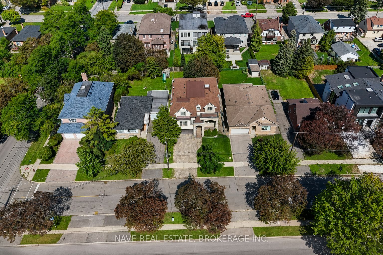 136 Homewood Avenue, Toronto, ON M2M 1K3 photo 3