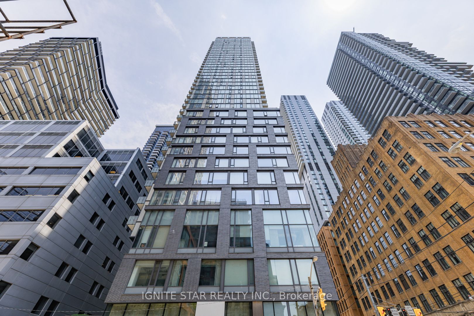 101 Peter Street W 1509, Toronto, ON M5V 0G6 photo 2