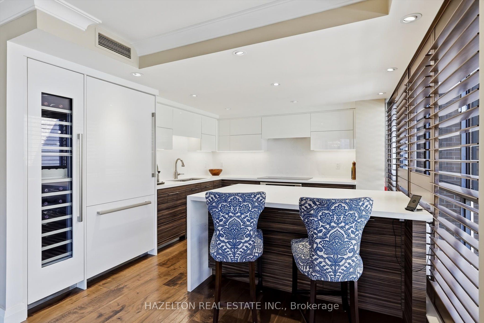 164 Cumberland Street 608, Toronto, ON M5R 1A8 photo 5
