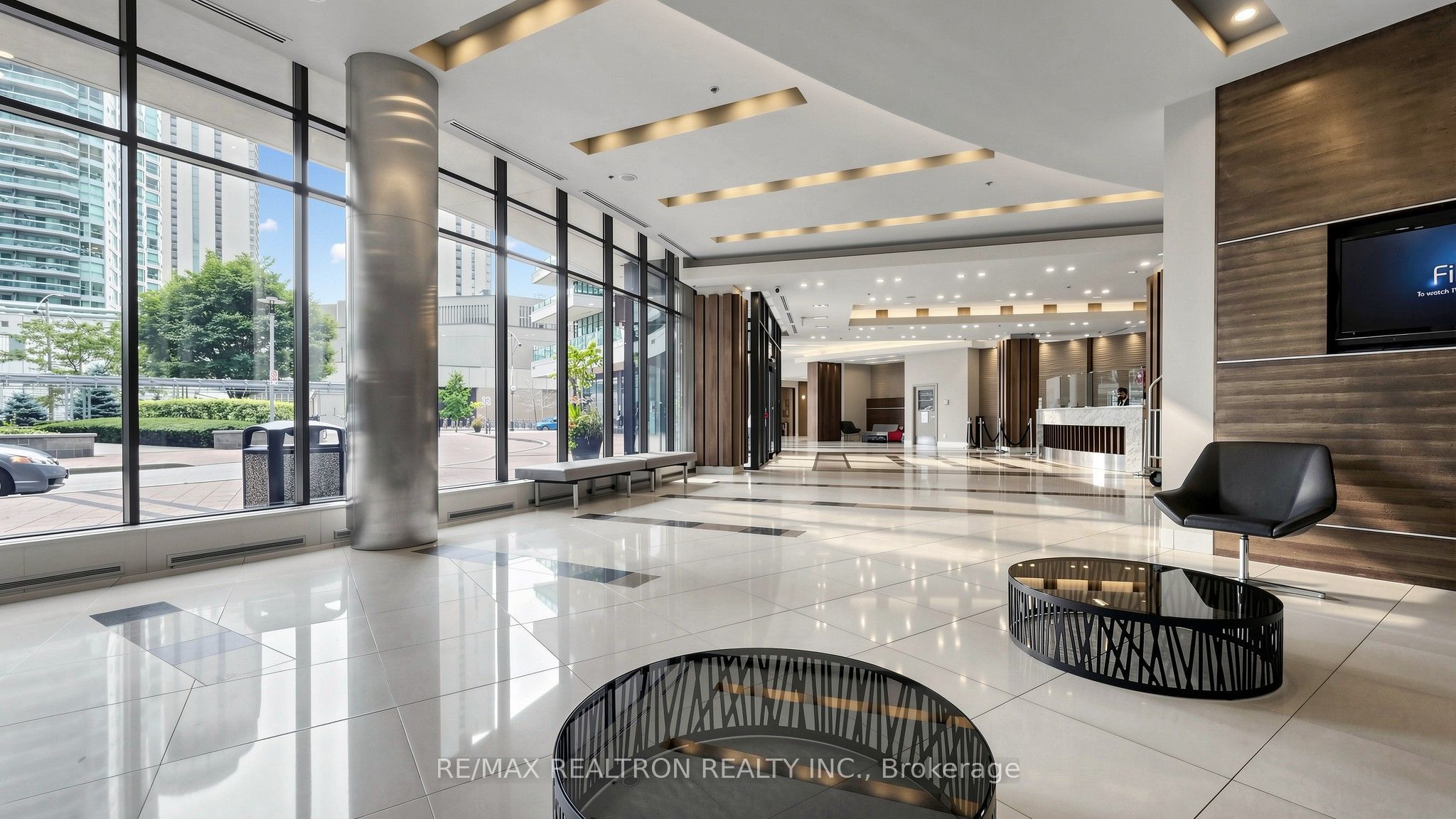 33 Bay Street 2211, Toronto, ON M5J 2Z3 photo 5