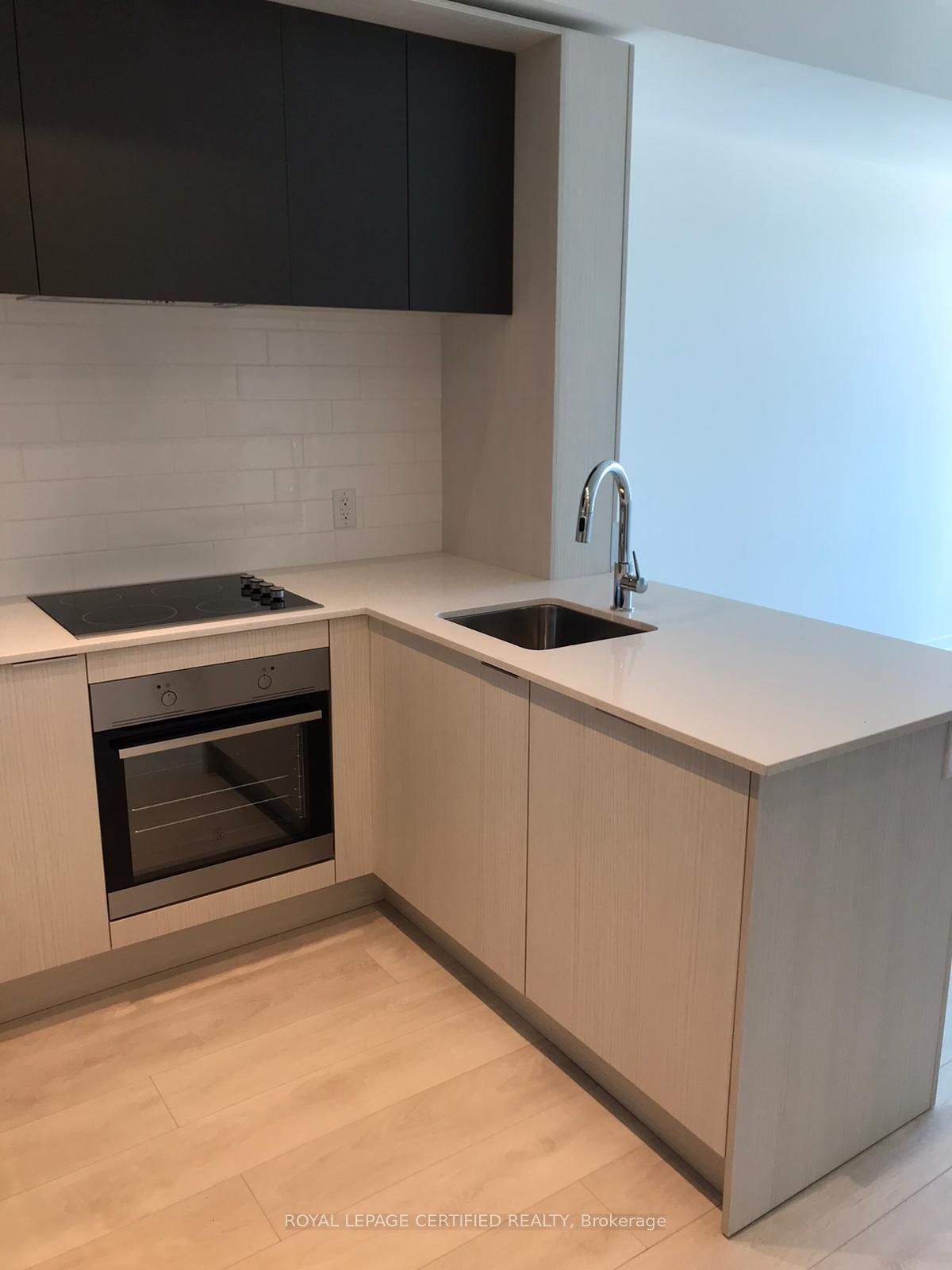 225 Sumach Street 1207, Toronto, ON M5A 0P8 photo 3