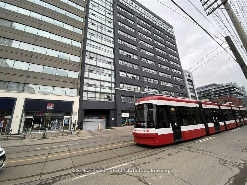 700 King Street W 519, Toronto, ON M5V 2Y6 photo 2