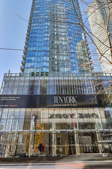 10 York Street 5410, Toronto, ON M5J 0E1