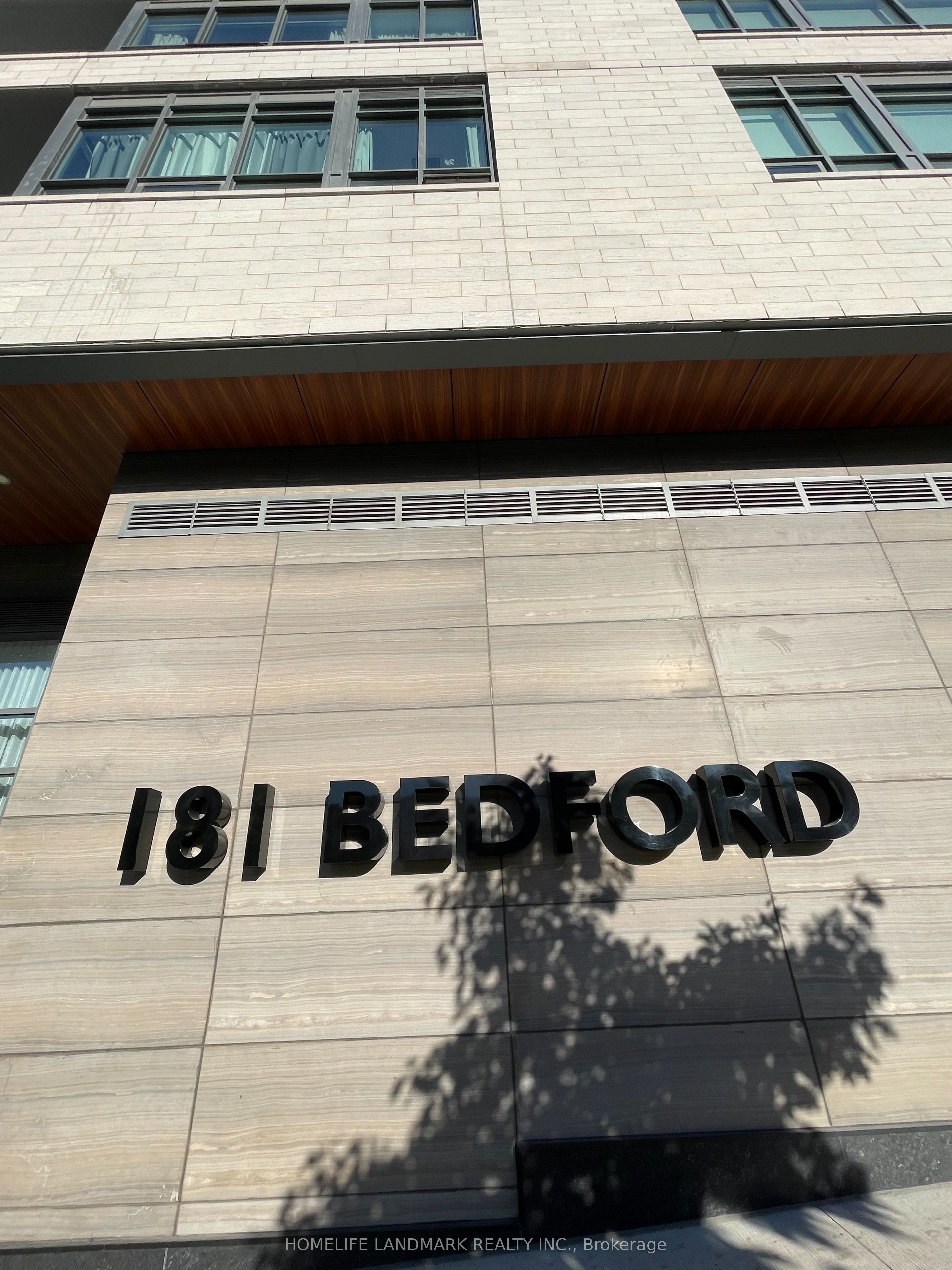 181 Bedford Road 608, Toronto, ON M5R 0A5