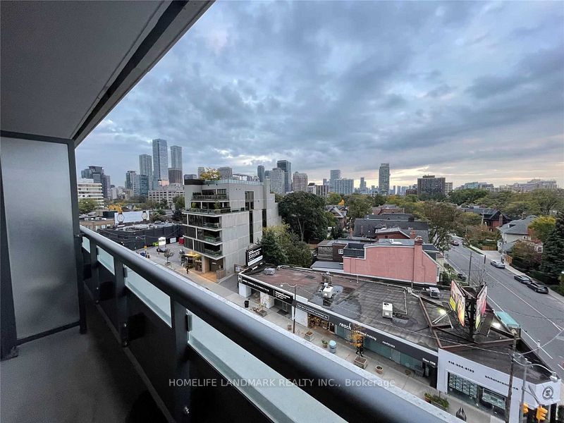 181 Bedford Road 608, Toronto, ON M5R 0A5 photo 5