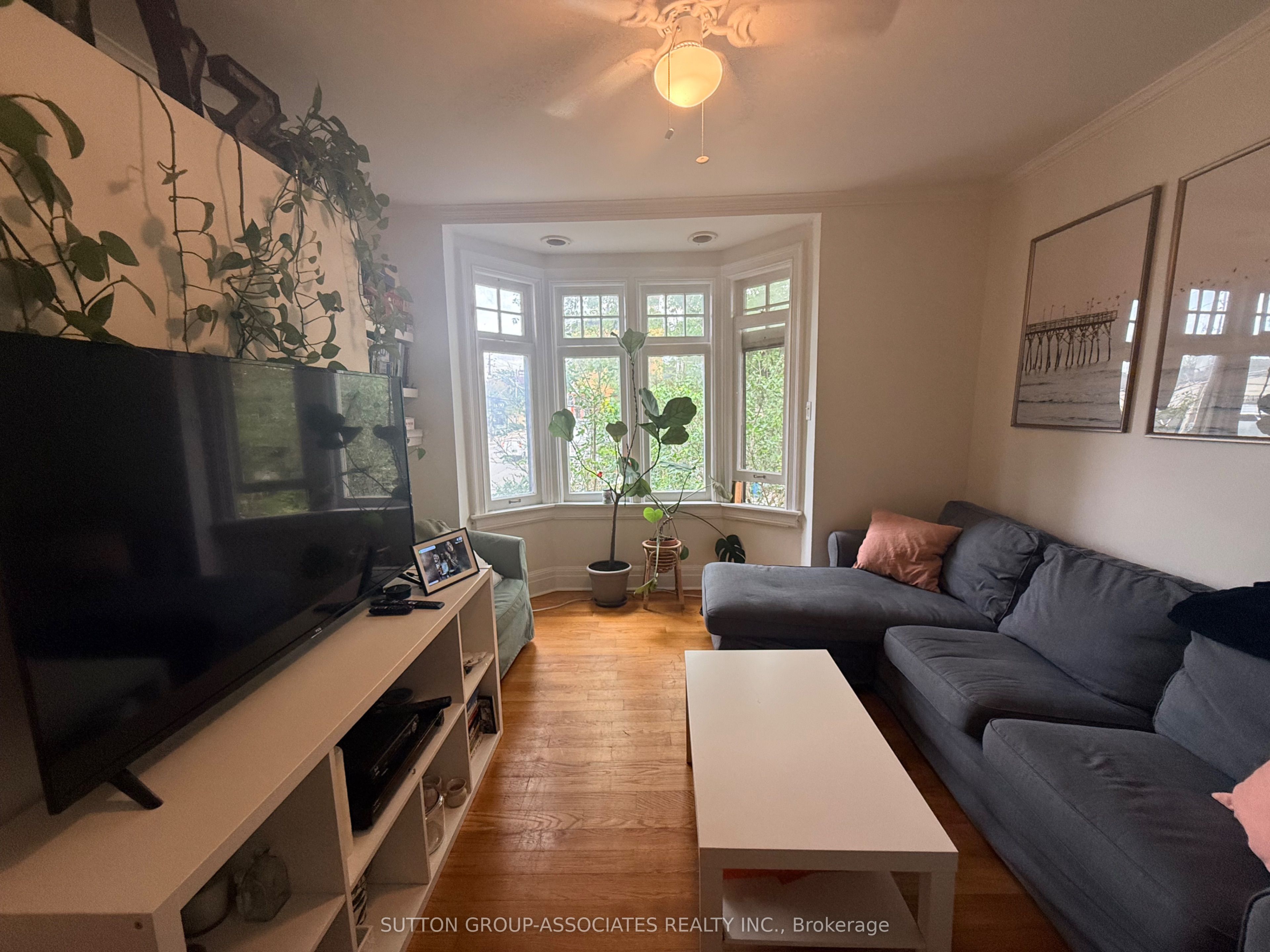 184 Madison Avenue Upper, Toronto, ON M5R 2S5 photo 5