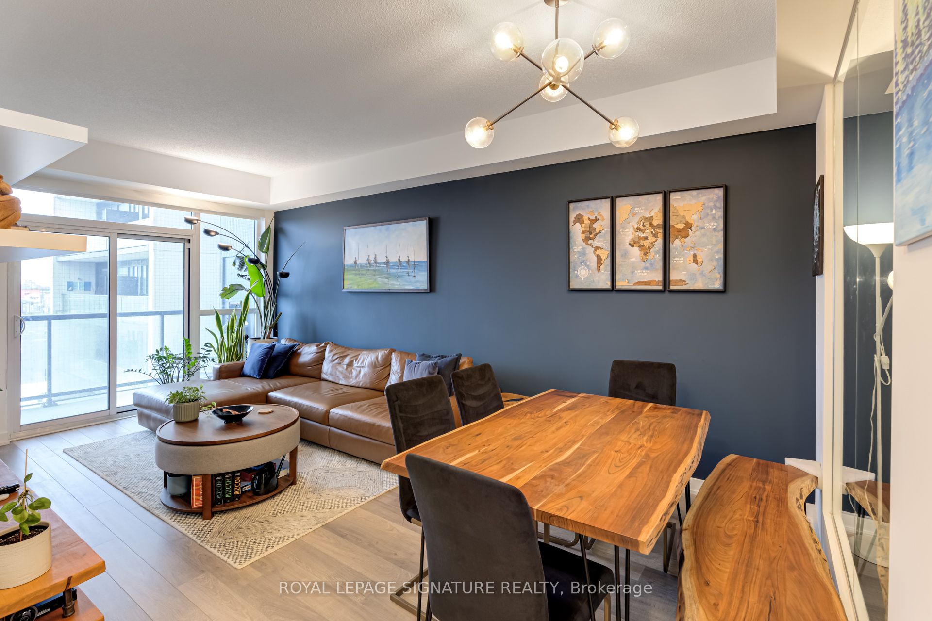 1603 Eglinton Avenue W 507, Toronto, ON M6E 0A1 photo 4