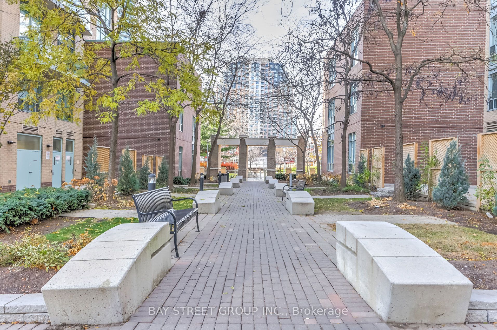 20 Olive Avenue 812, Toronto, ON M2N 7G5 photo 3