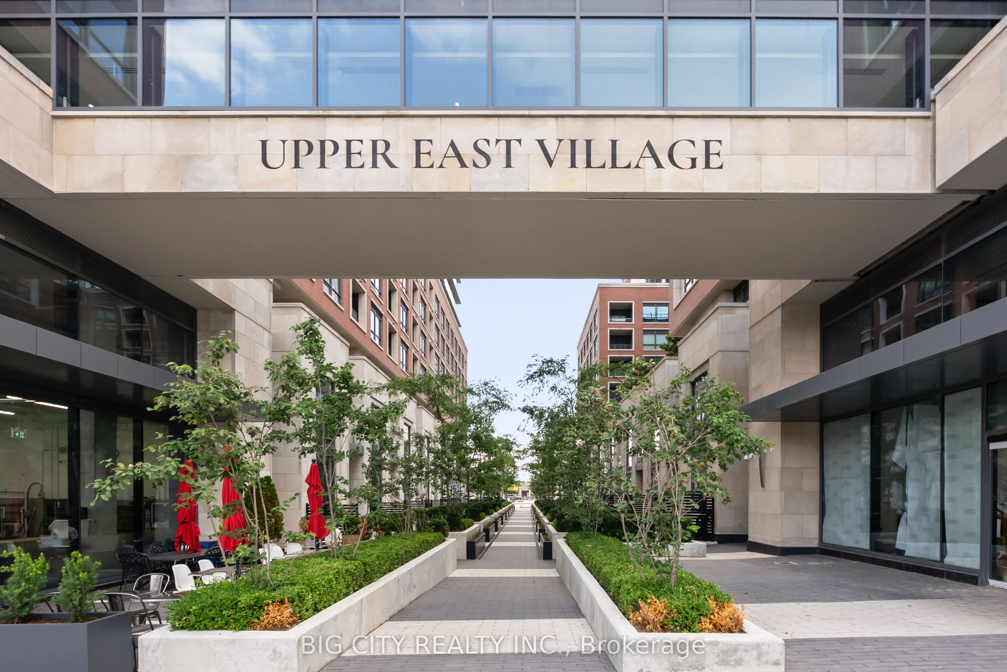 33 Frederick Todd Way 905, Toronto, ON M4G 0C9 photo 3