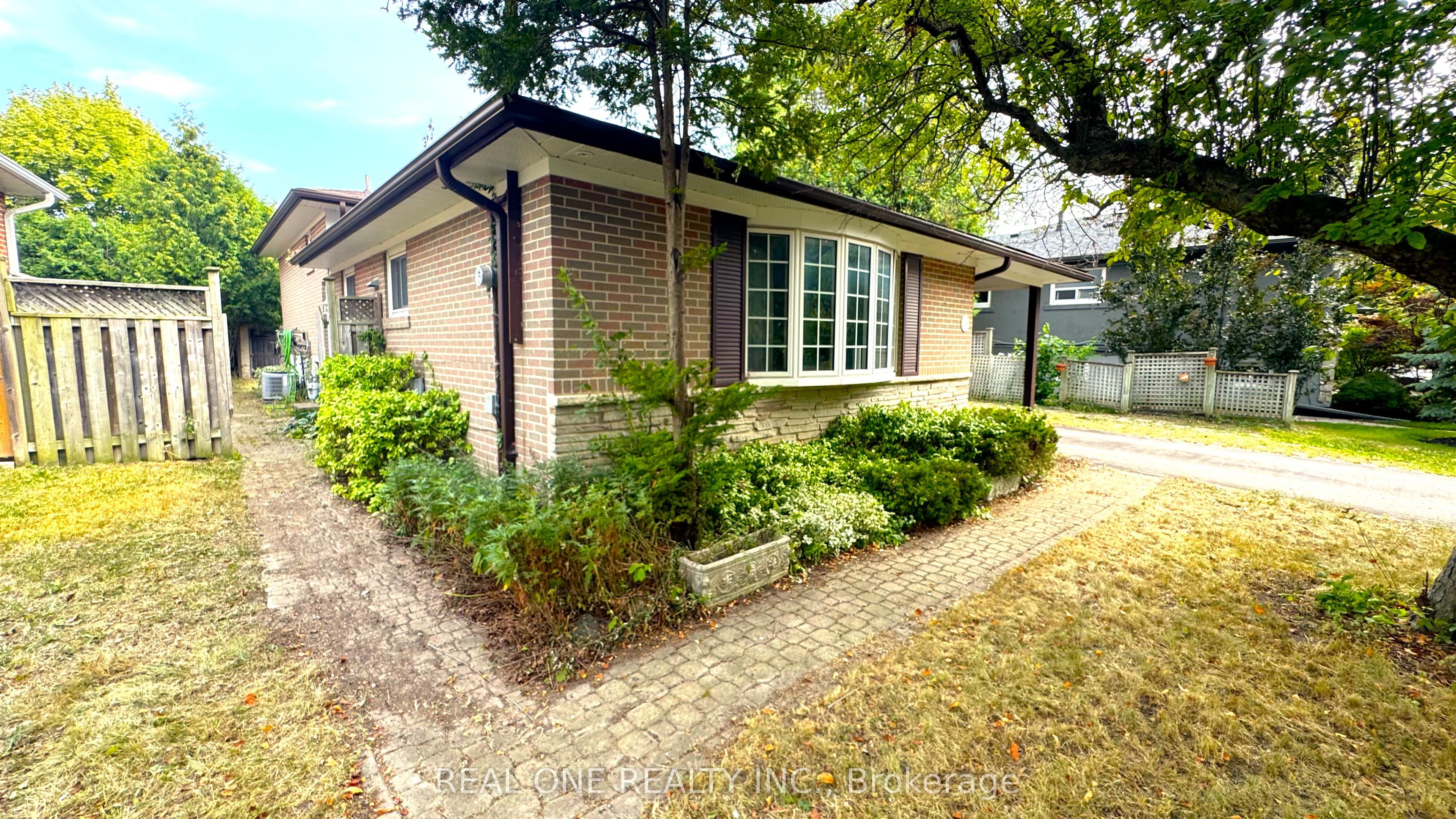 35 Corning Road, Toronto, ON M2J 2L6 photo 3
