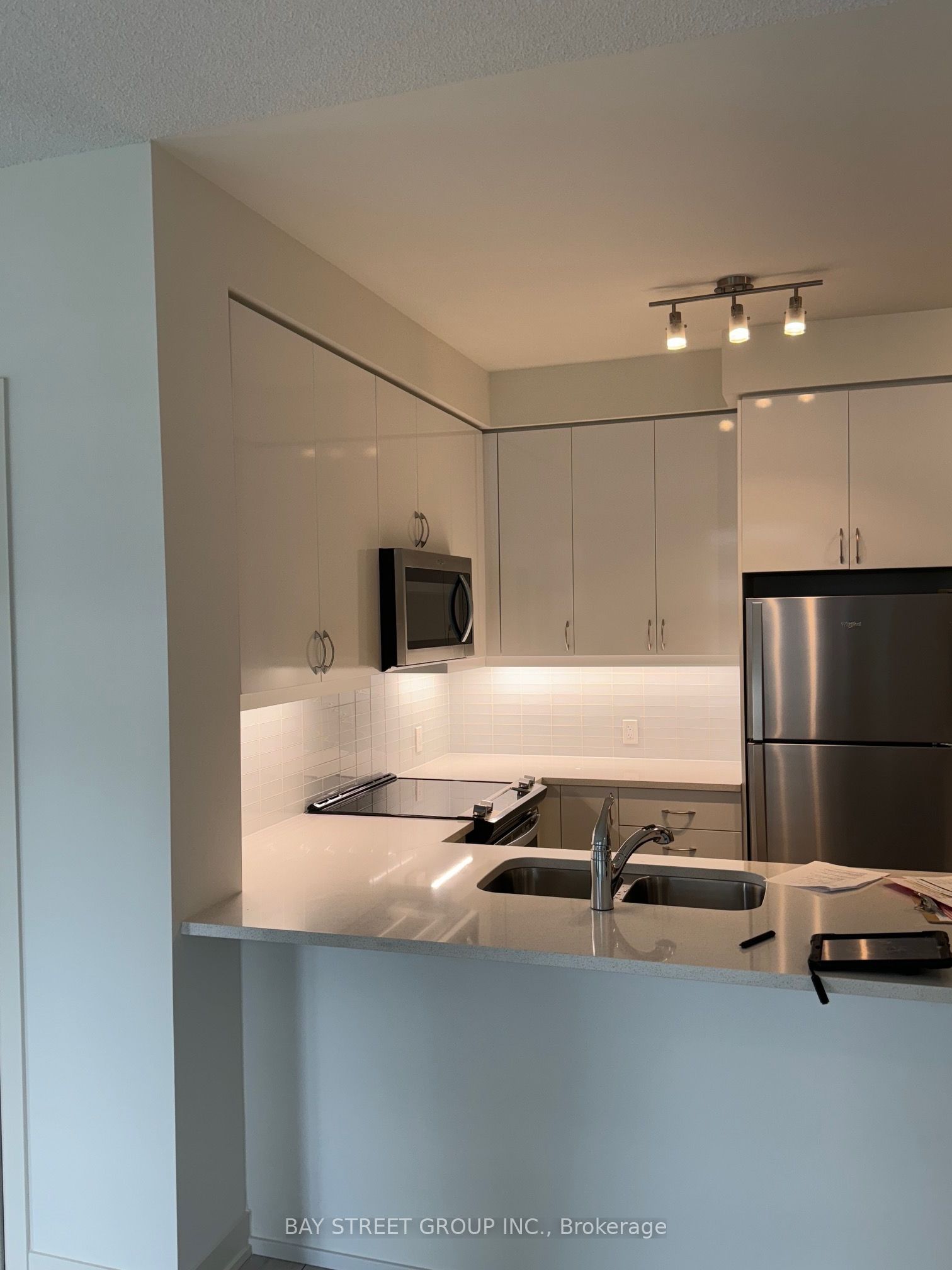 4955 Yonge Street 1006, Toronto, ON M2N 0L8 photo 5