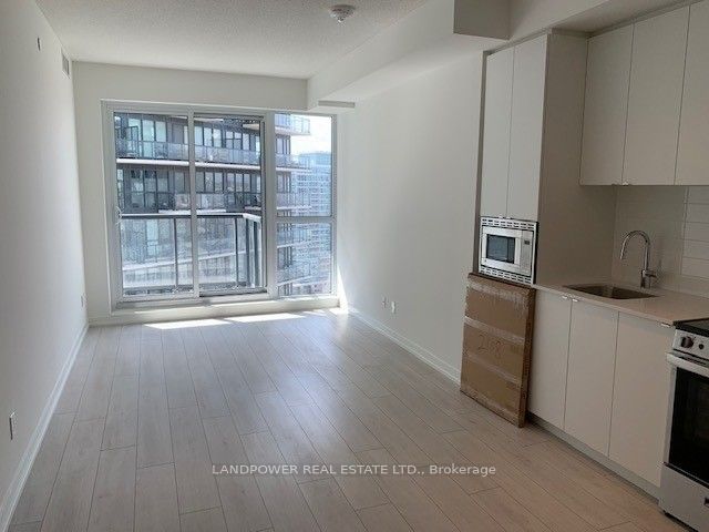49 East Liberty Street 2108, Toronto, ON M6K 0B2 photo 3