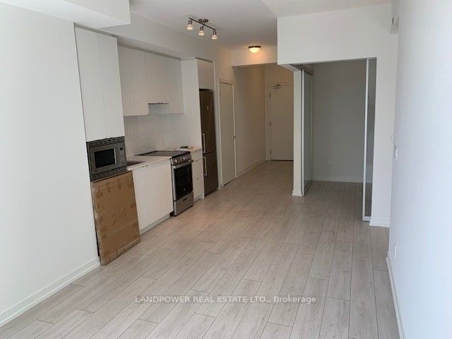 49 East Liberty Street 2108, Toronto, ON M6K 0B2 photo 4