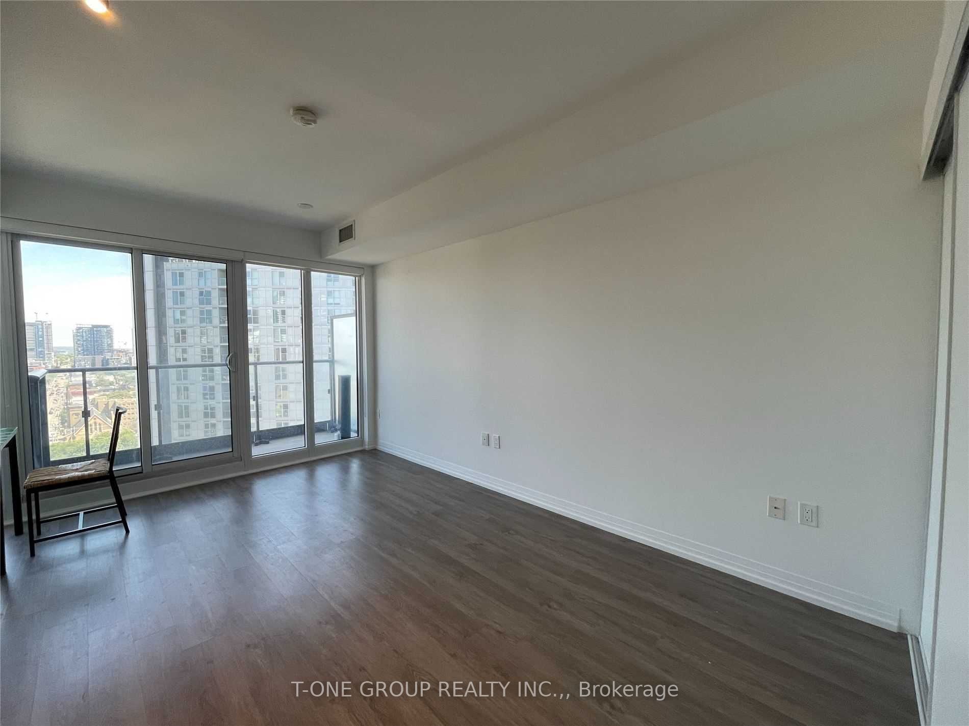 251 Jarvis Street 1612, Toronto, ON M5B 0C3 photo 5