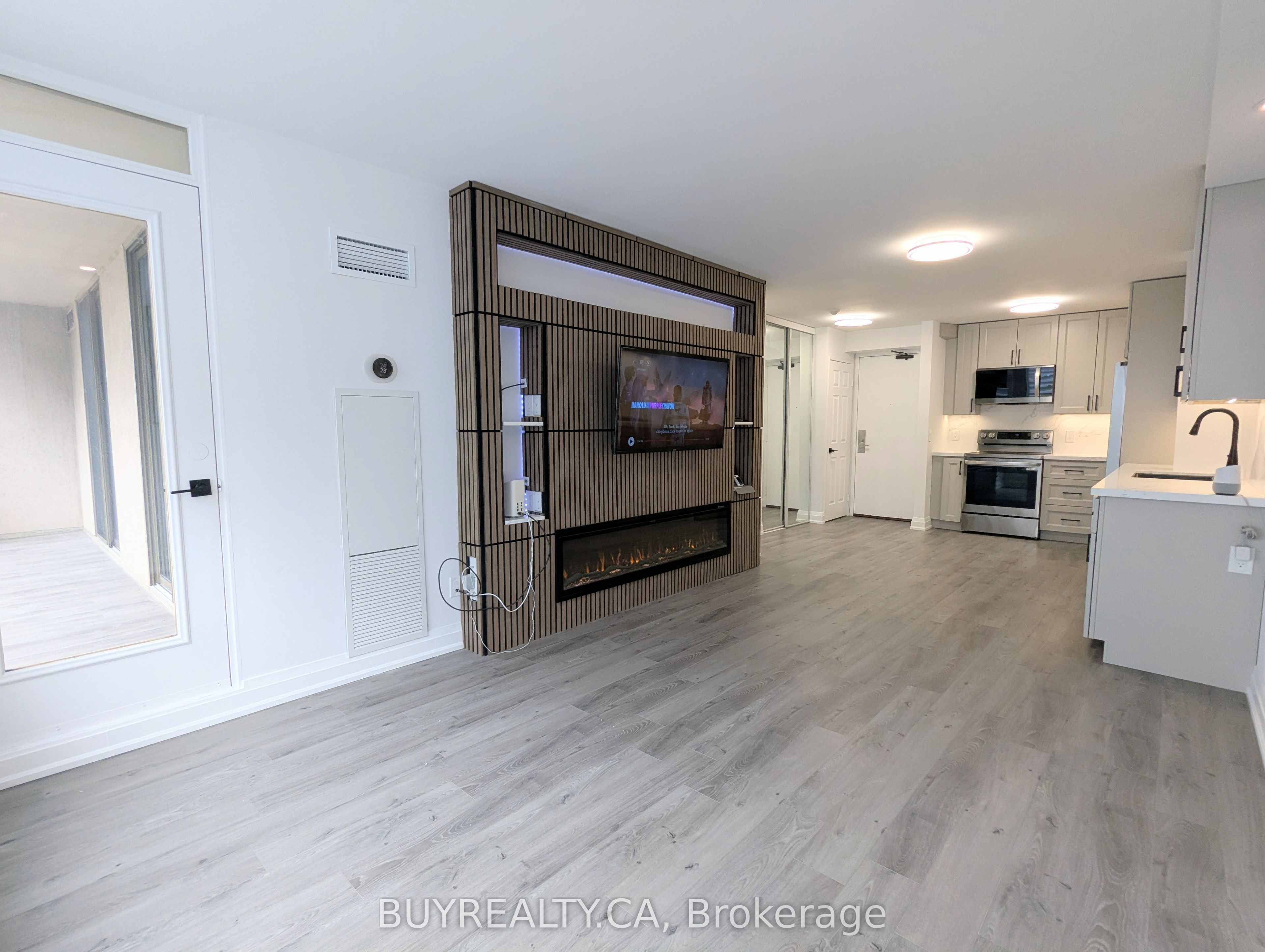 256 Doris Avenue 1603, Toronto, ON M2N 6X8