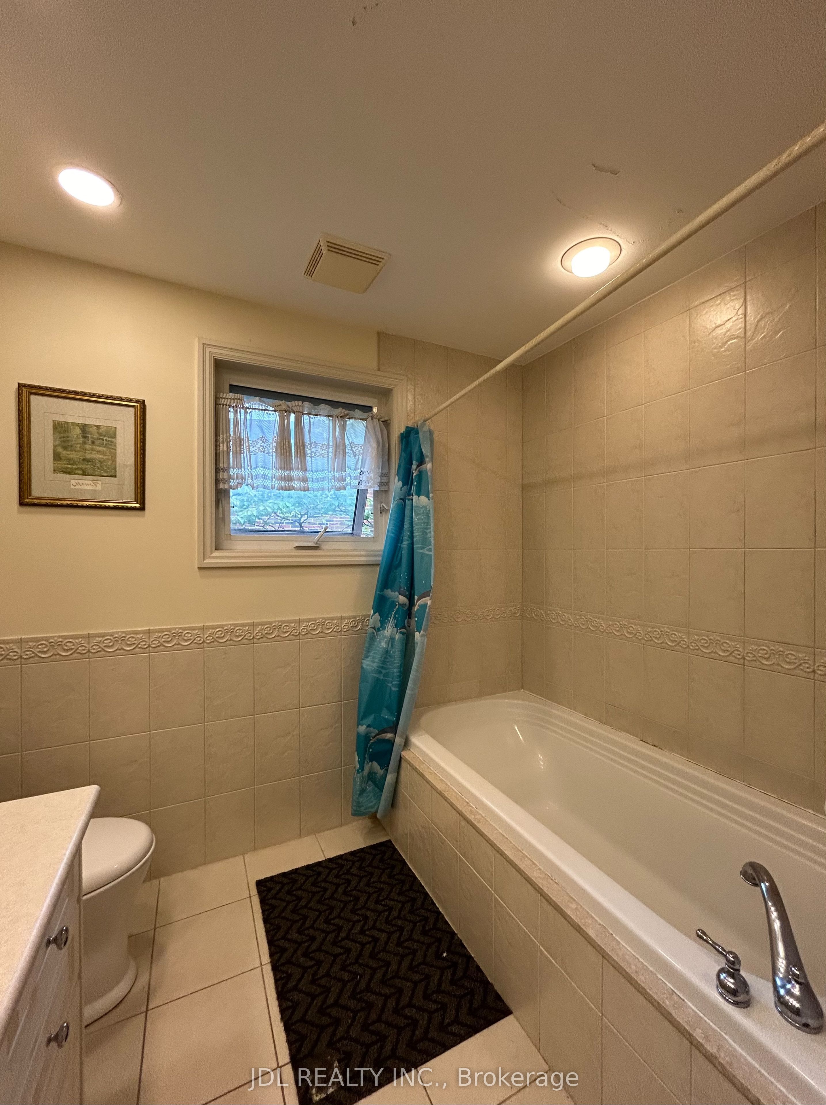 3 Butterfield Dr Drive One Bedroom Main Floor, Toronto, ON M3A 2L9 photo 2