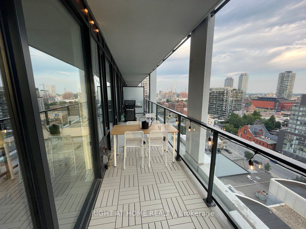 55 Ontario Street 1308, Toronto, ON M5A 0T8 photo 5
