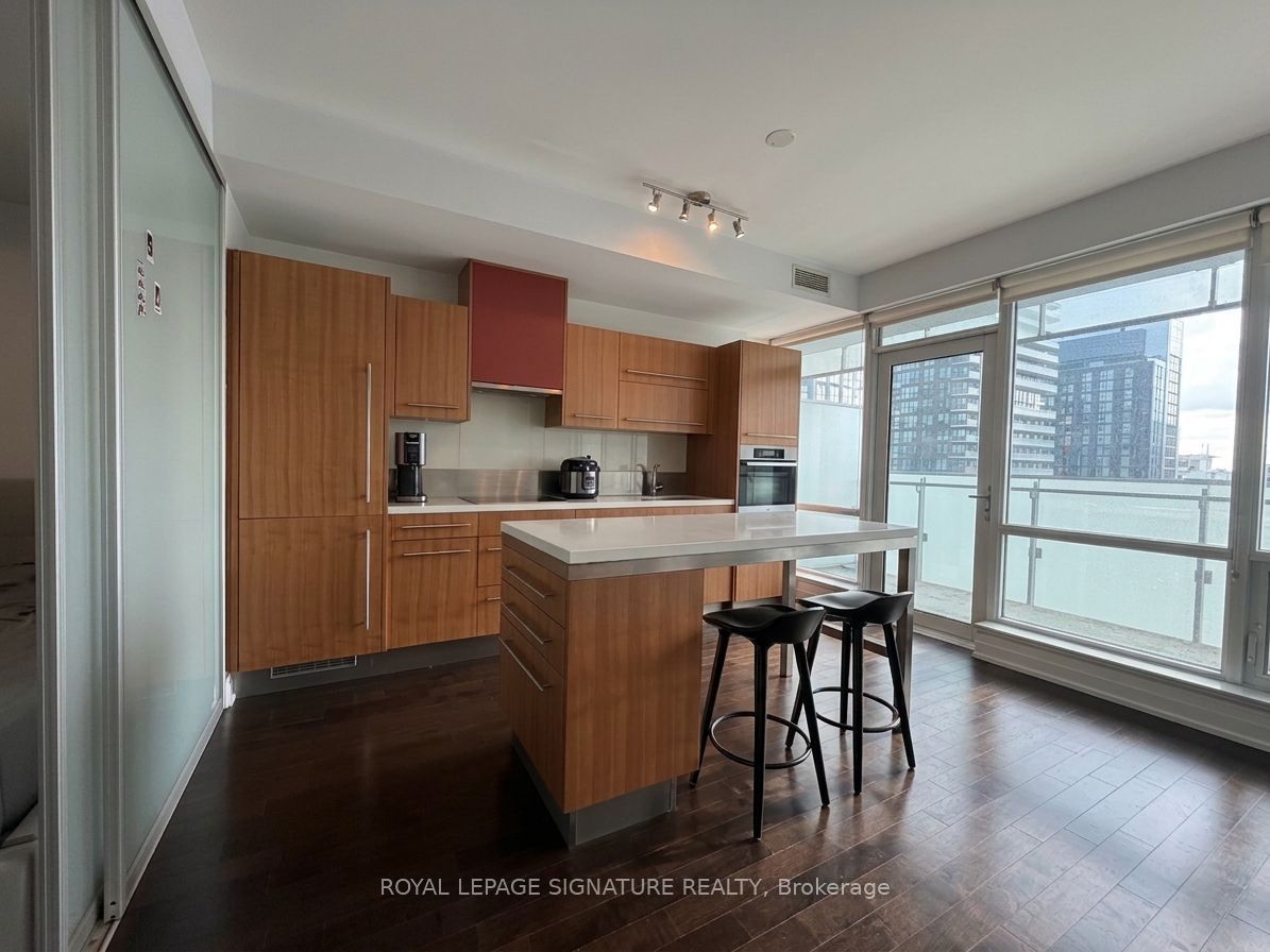 80 John Street 3404, Toronto, ON M5V 3X4 photo 2
