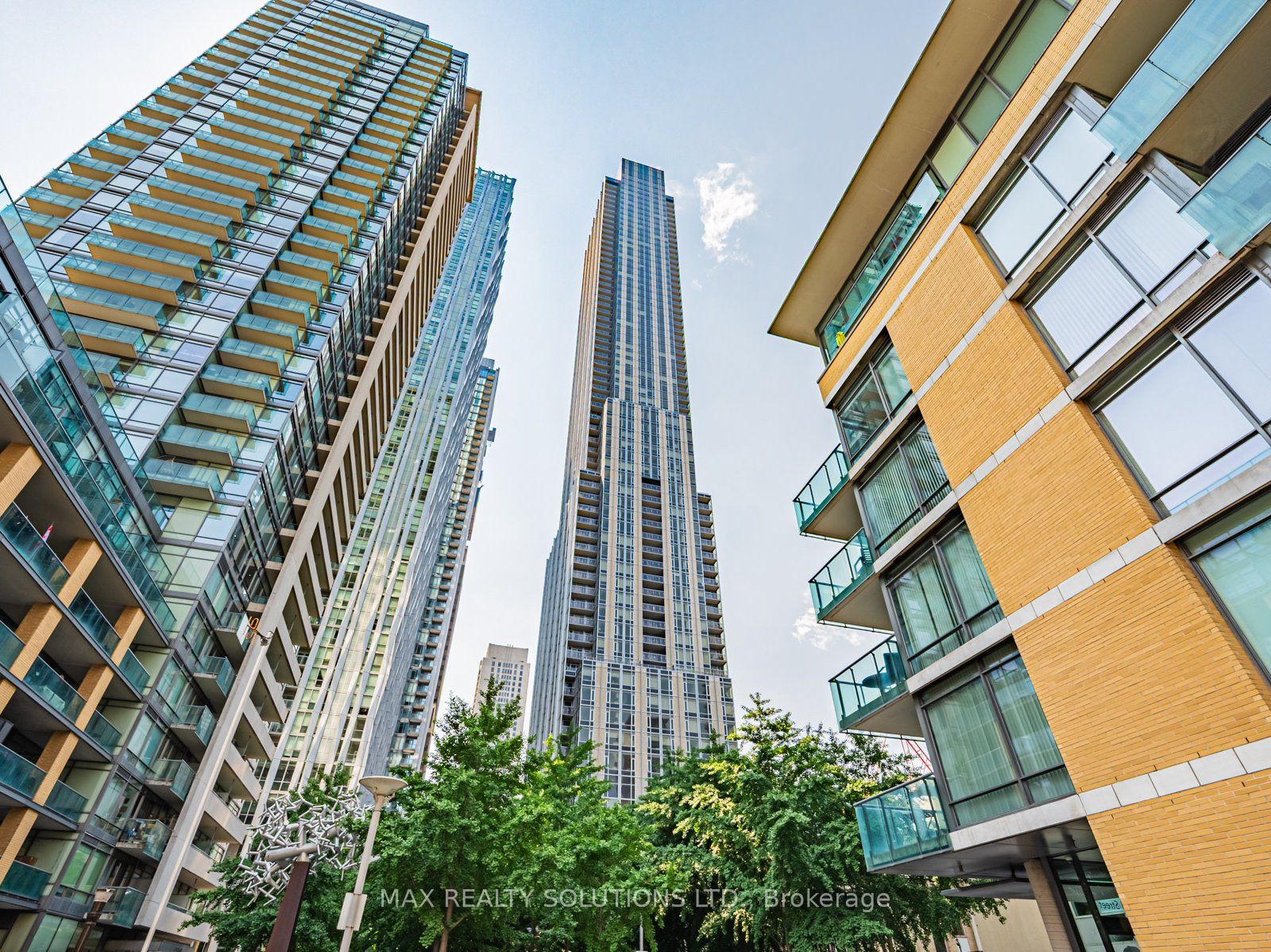 11 Yorkville Avenue 5404, Toronto, ON M4W 0B7